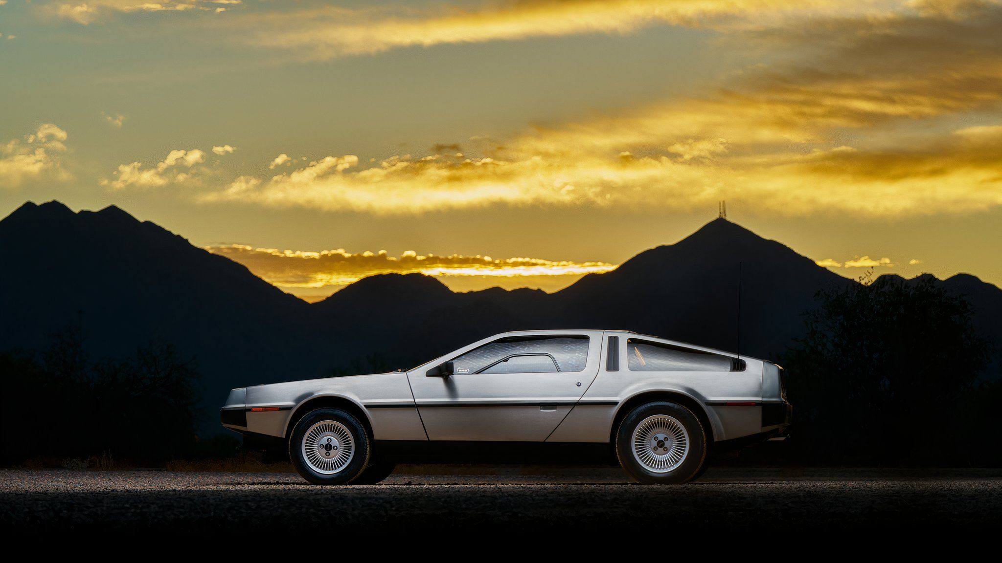 10 Coolest Cars With The Flashiest Door Option Ever Offered