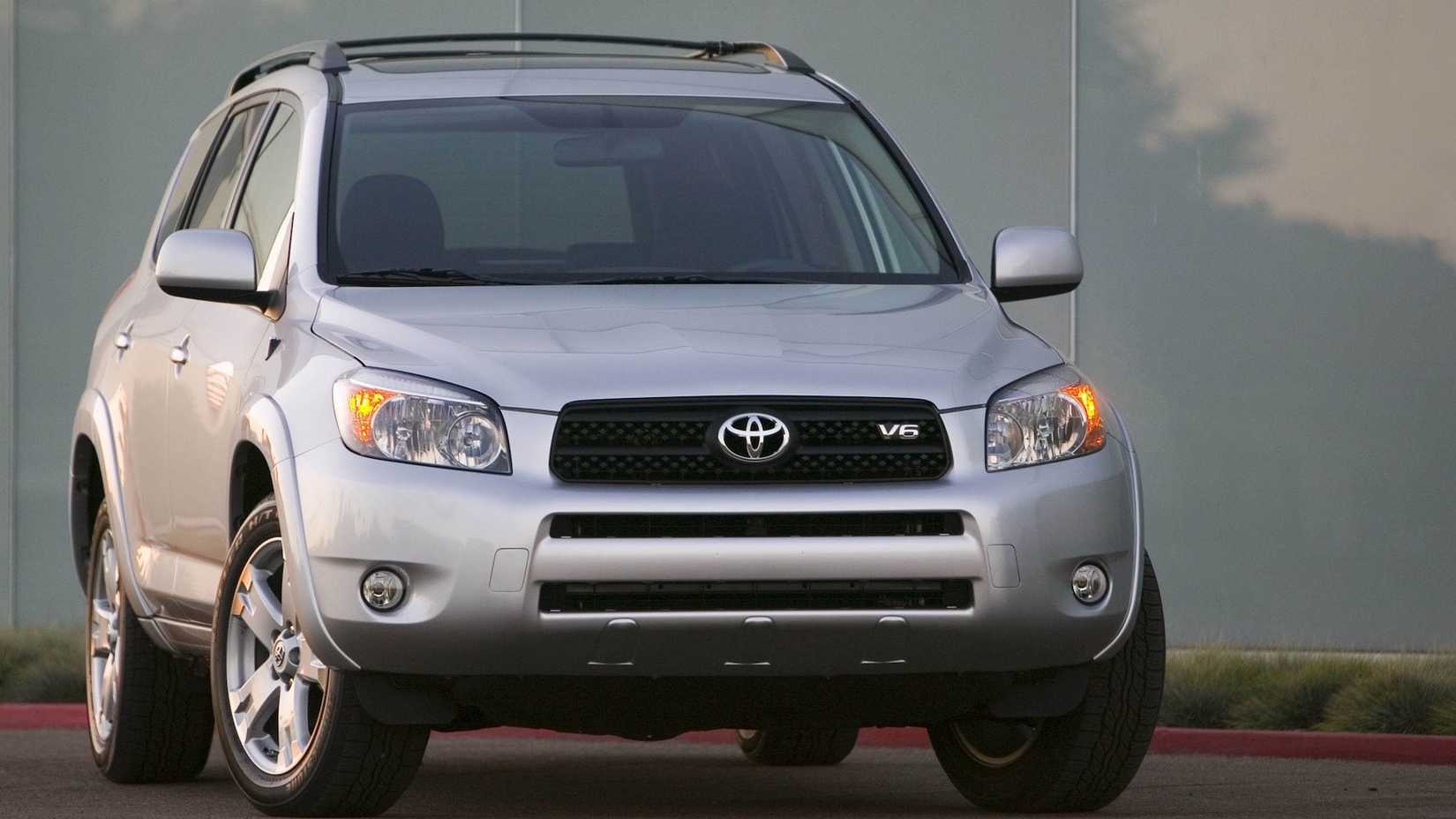 08 White Rav 4 2008 Toyota RAV4 Pricing, Photos & Specs