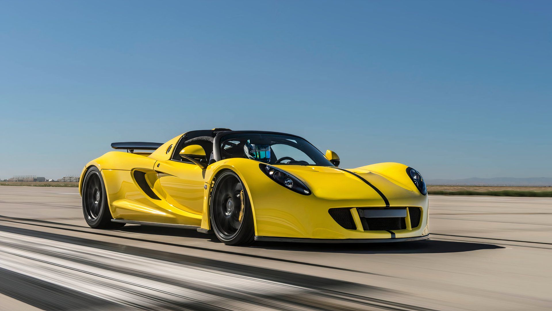 2016 Hennessey Venom GT Spyder driving front 3/4 view