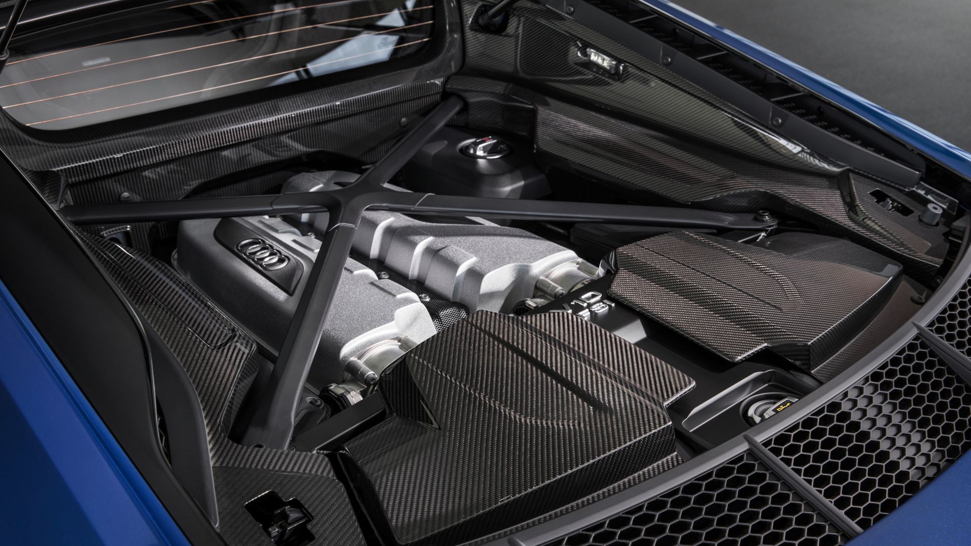 There Are Still 21 Brand New Audi R8 Spyders And Coupes For Sale