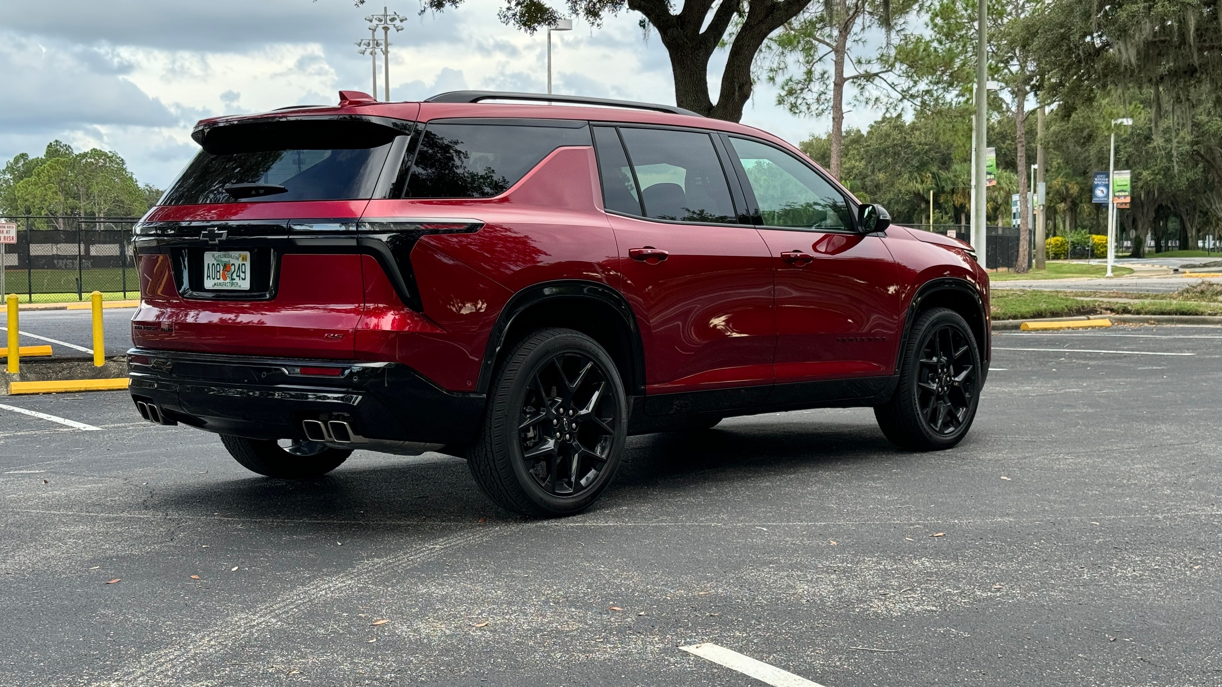 2024 Chevrolet Traverse RS Test Drive: Mid-Size Crossover With Full ...