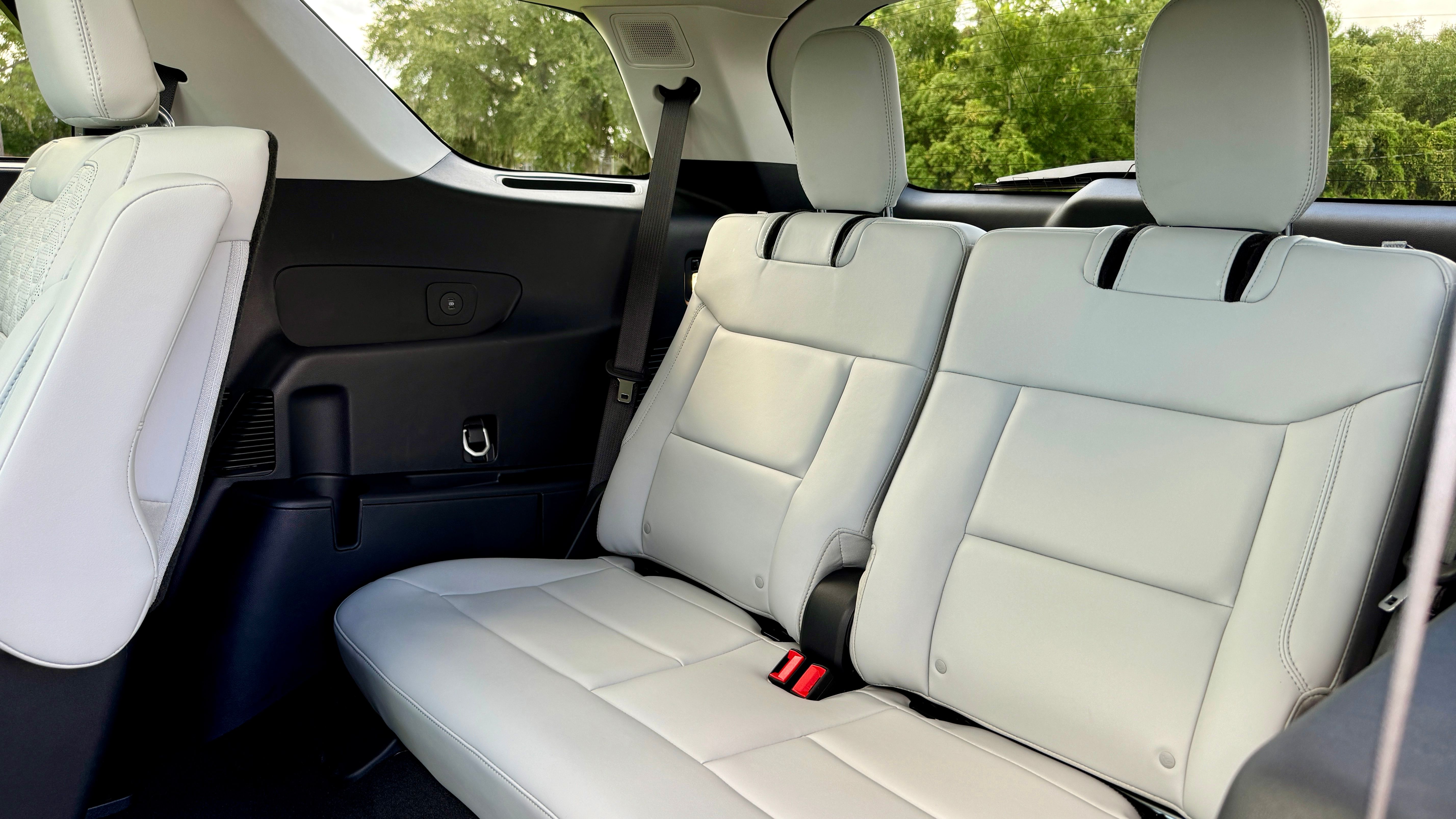 2025 Ford Explorer Test Drive Review: Ford Is Closing In On Lincoln