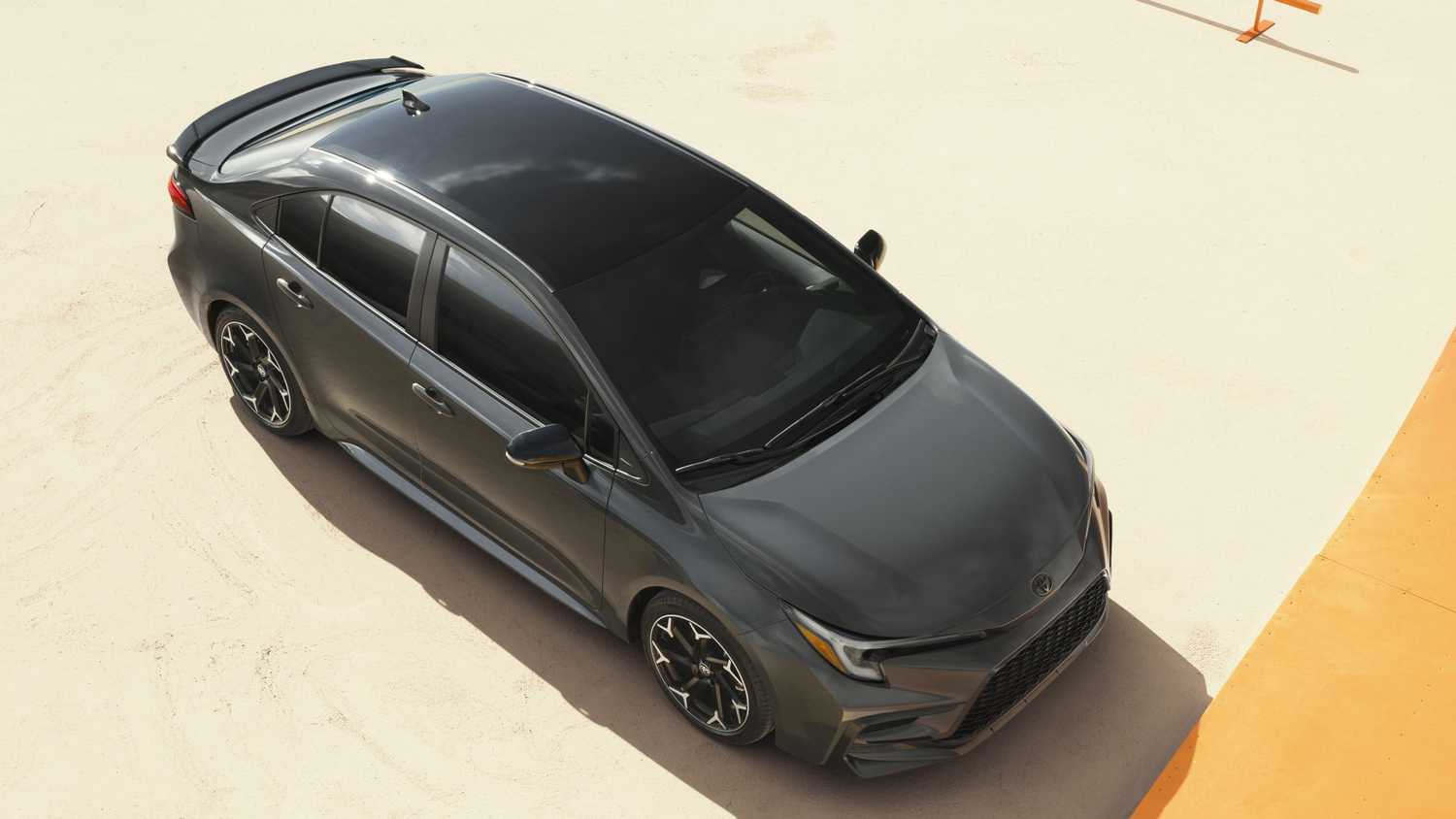 2025\_Toyota\_Corolla\_FX\_0005