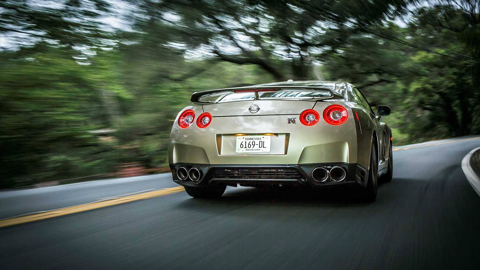 10 Reasons Why The R35 Nissan GT-R Is An Icon