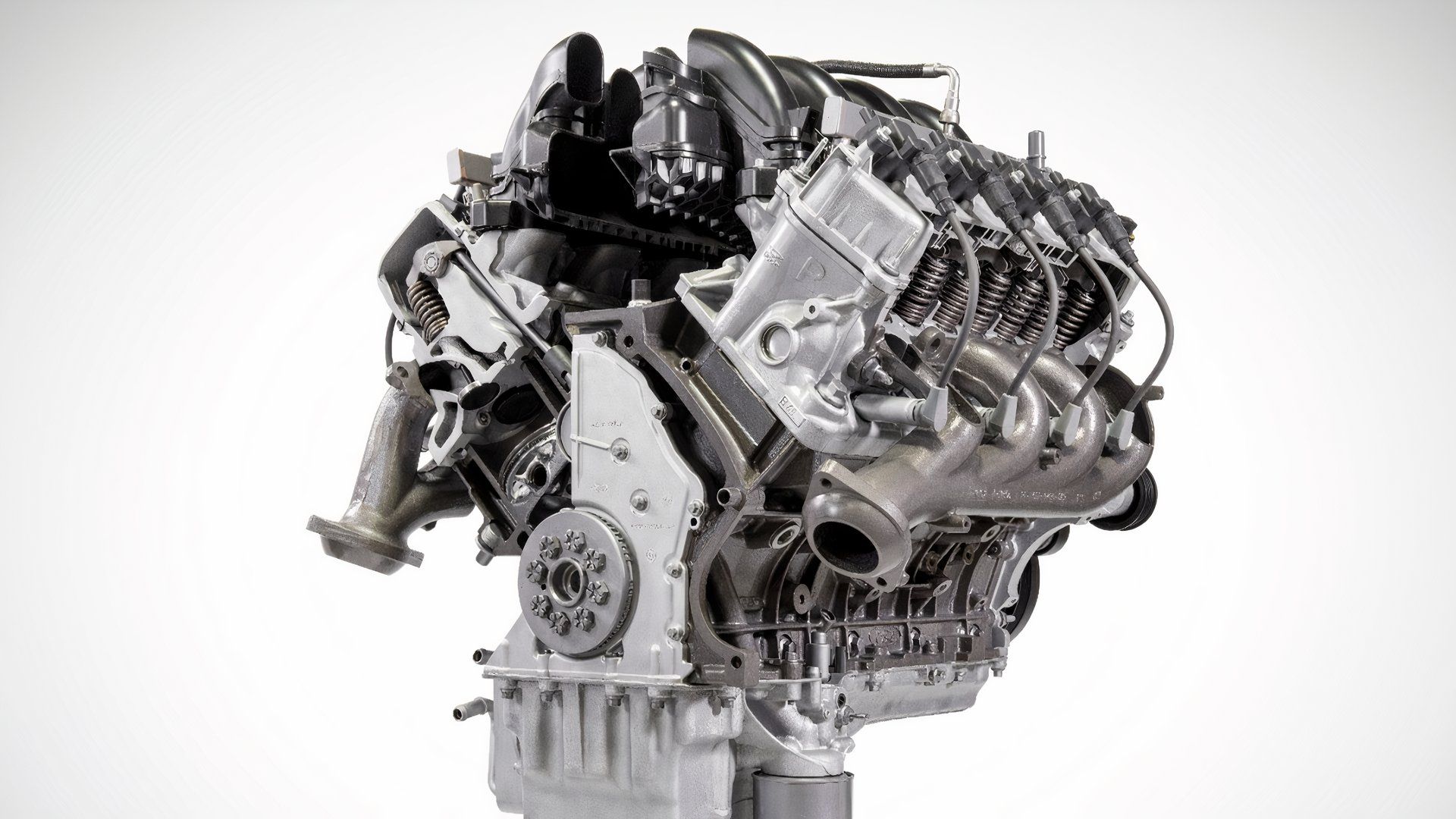 Godzilla 7.3-liter V8 engine