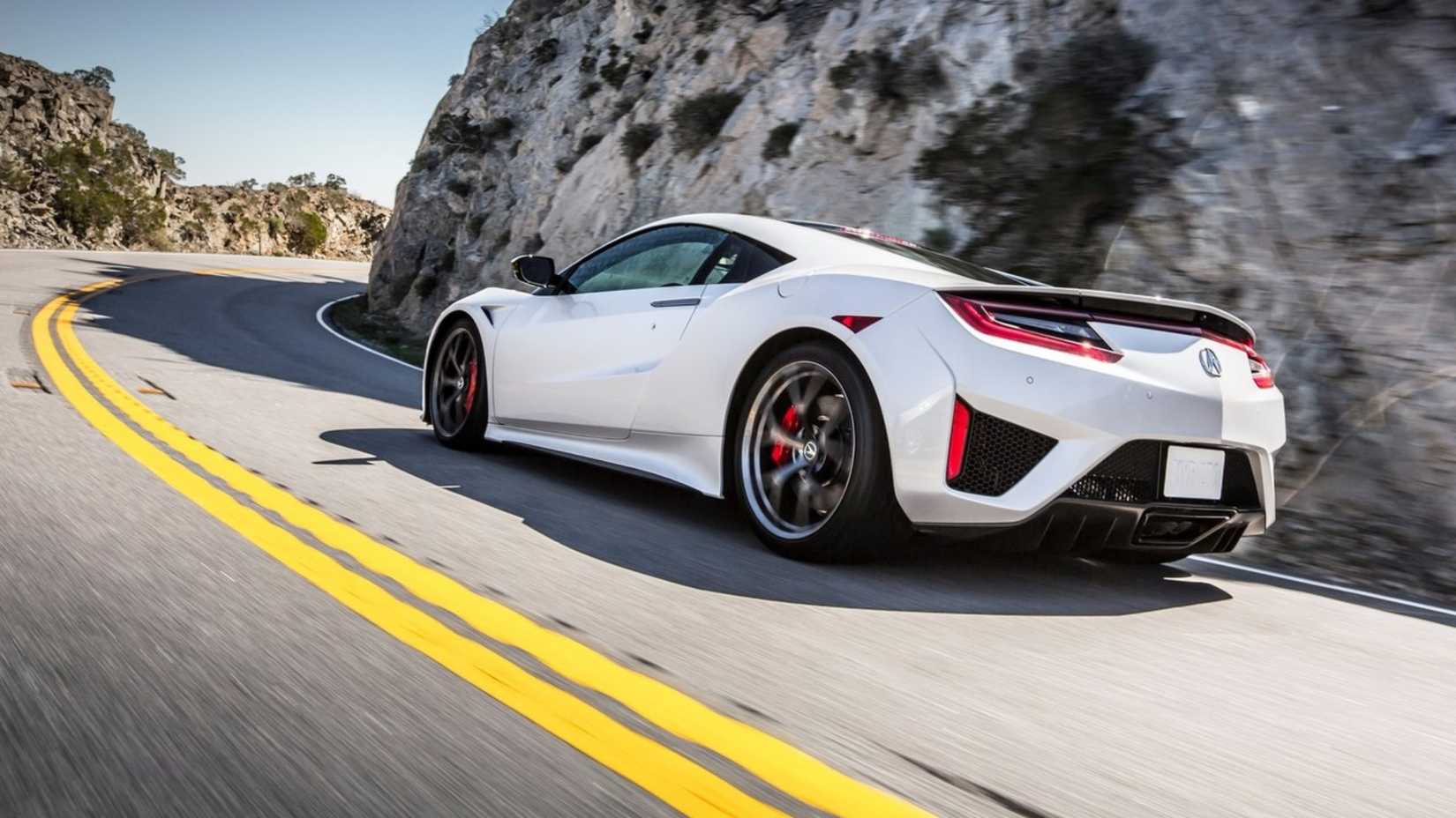 Second-Gen Acura NSX: The Affordable Hybrid Supercar Alternative