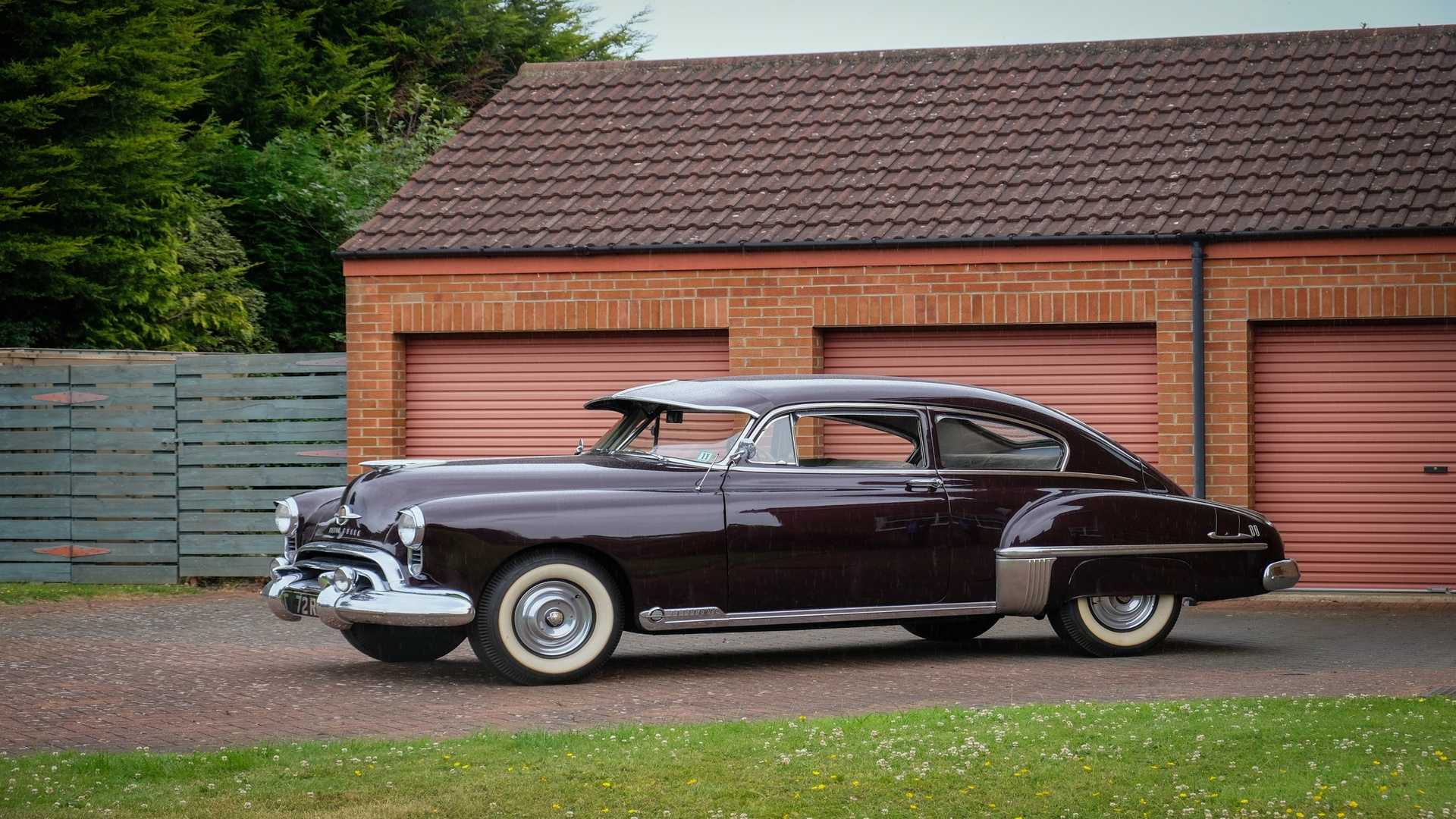 88 Invader Remembering America's First Muscle Car, The Oldsmobile Rocket 88