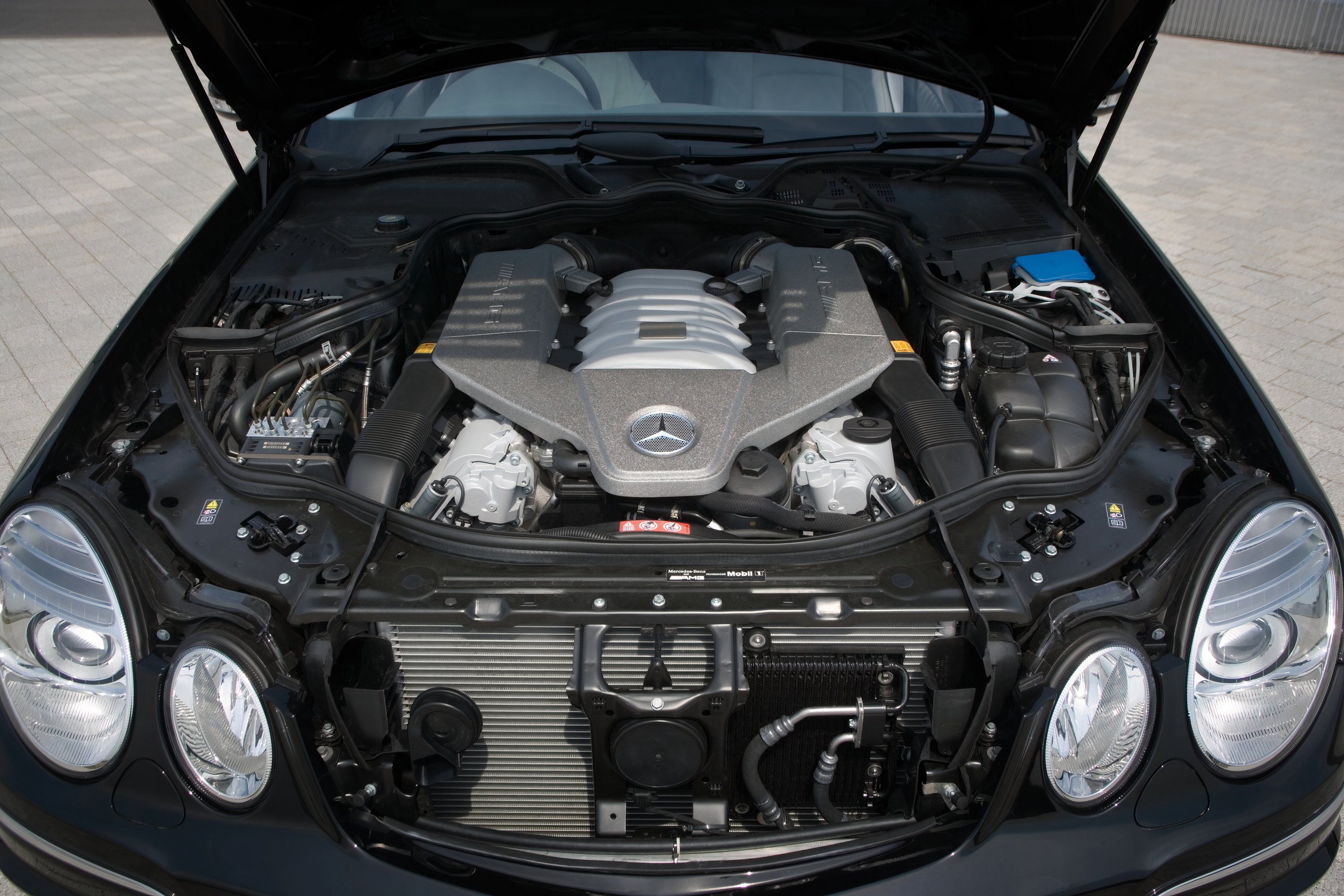 E63 AMG, Engine Full View, Hood Open