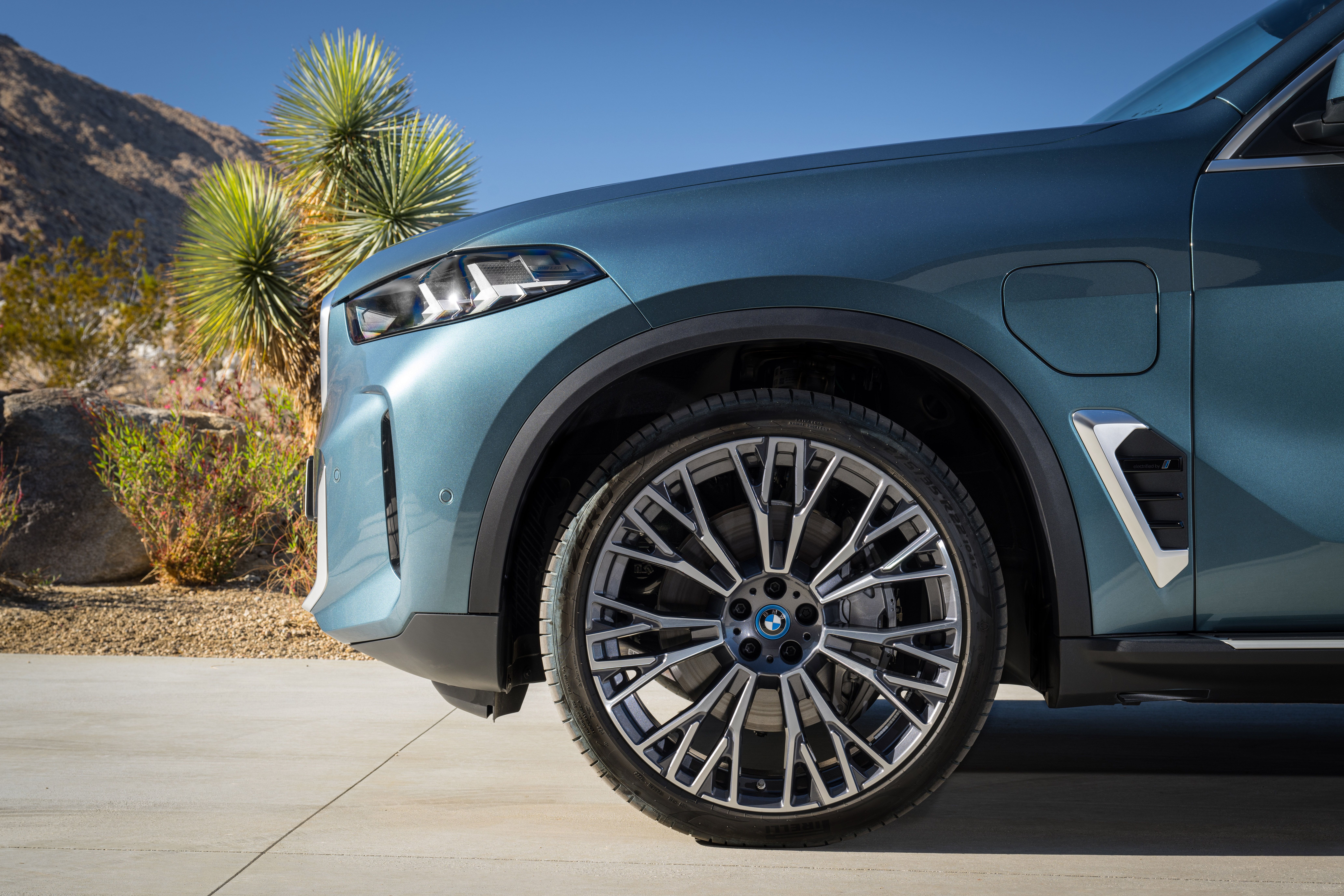 X5 Vs. XM: BMW’s Polar Opposite Hybrid SUVs Compared