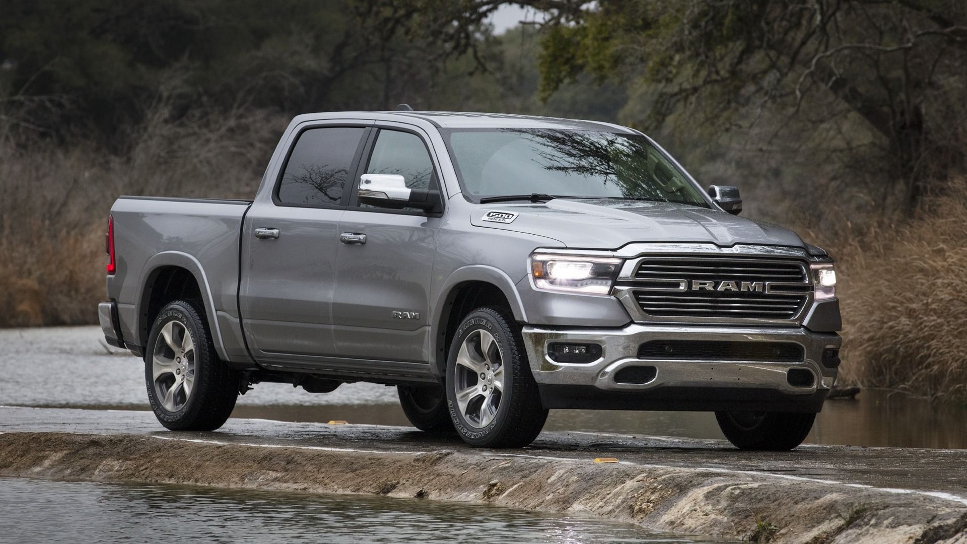 2023 Ram 1500 - 3/4 front view