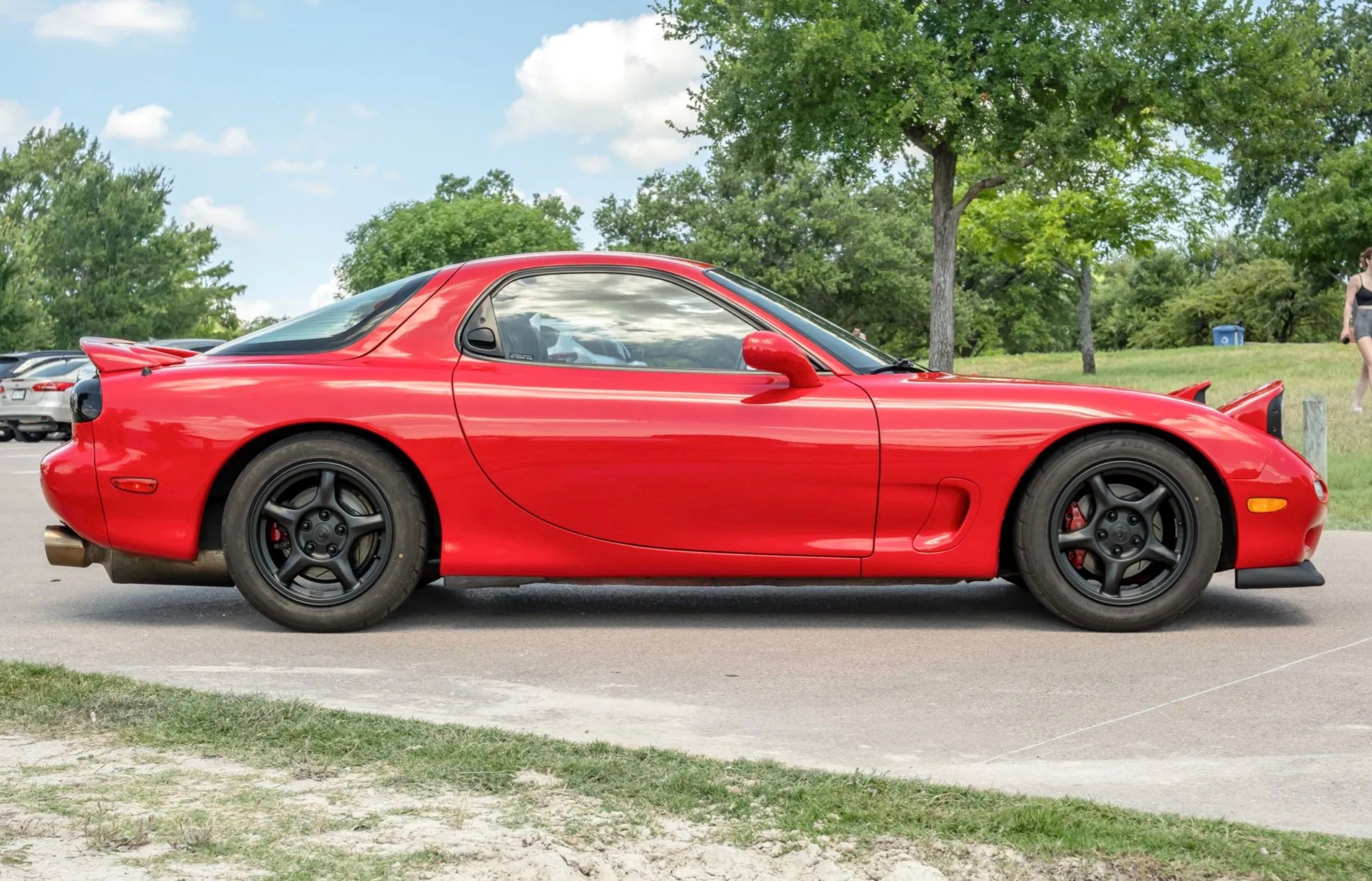 10 Red Sports Cars That Shouldn’t Be Painted Any Other Color