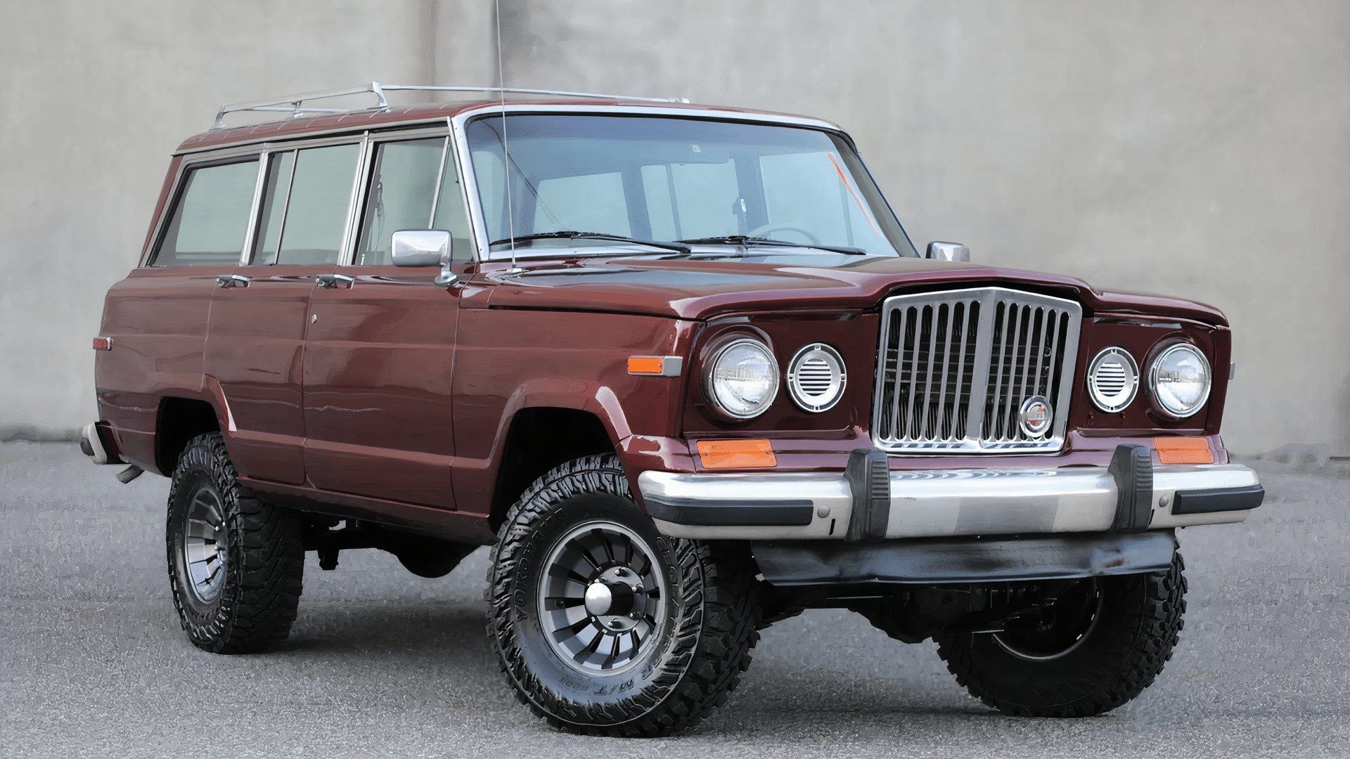 Jeep Wagoneer SJ front 1/4