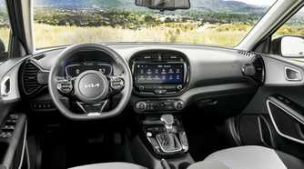 2023 Kia Soul interior