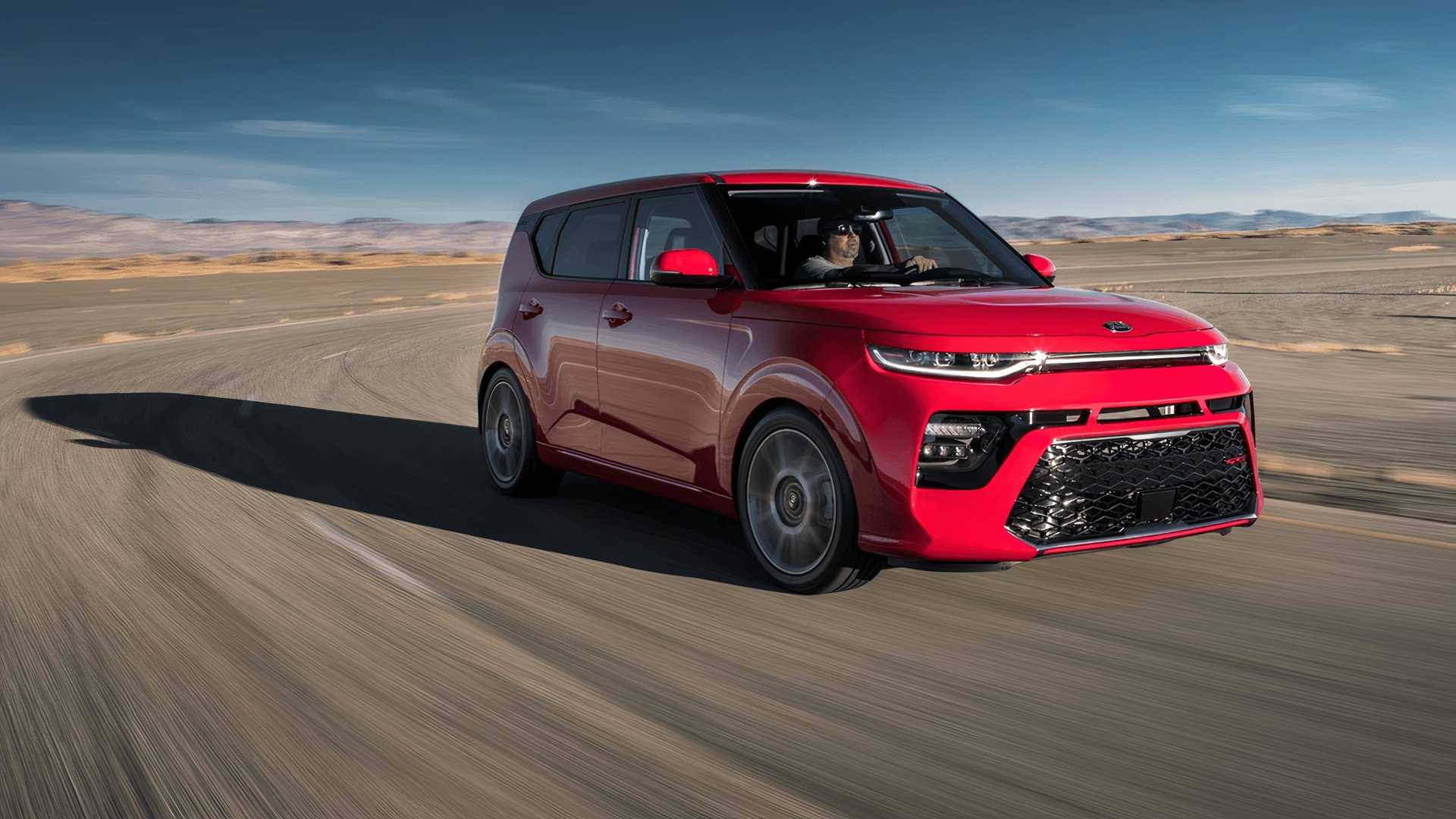 2020 Kia Soul front 1/4
