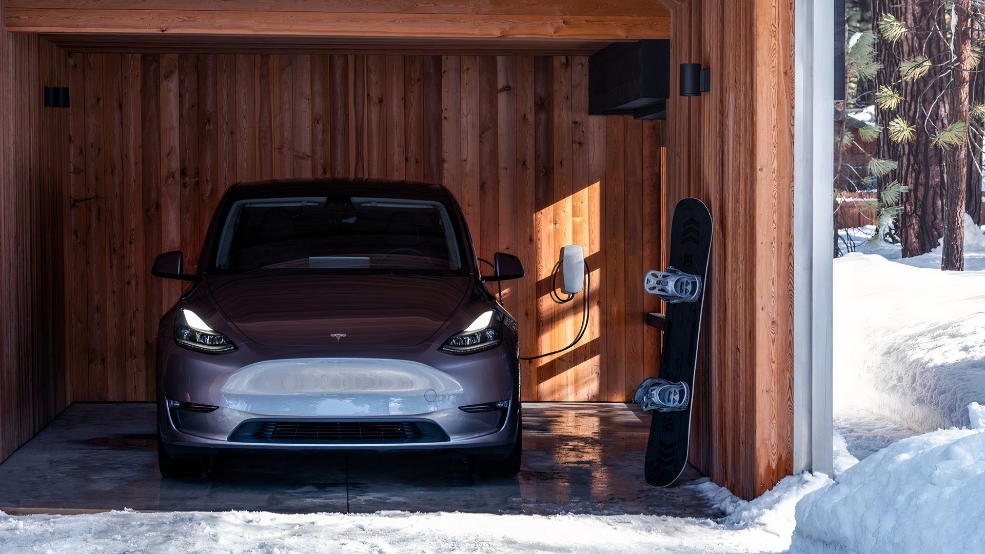 2021 Tesla Model Y charging