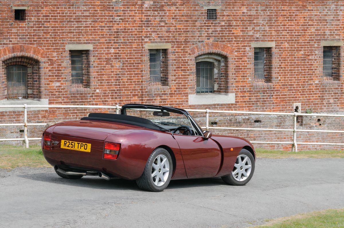 10 Production Cars That Left The Factory Wearing A Fiberglass Body