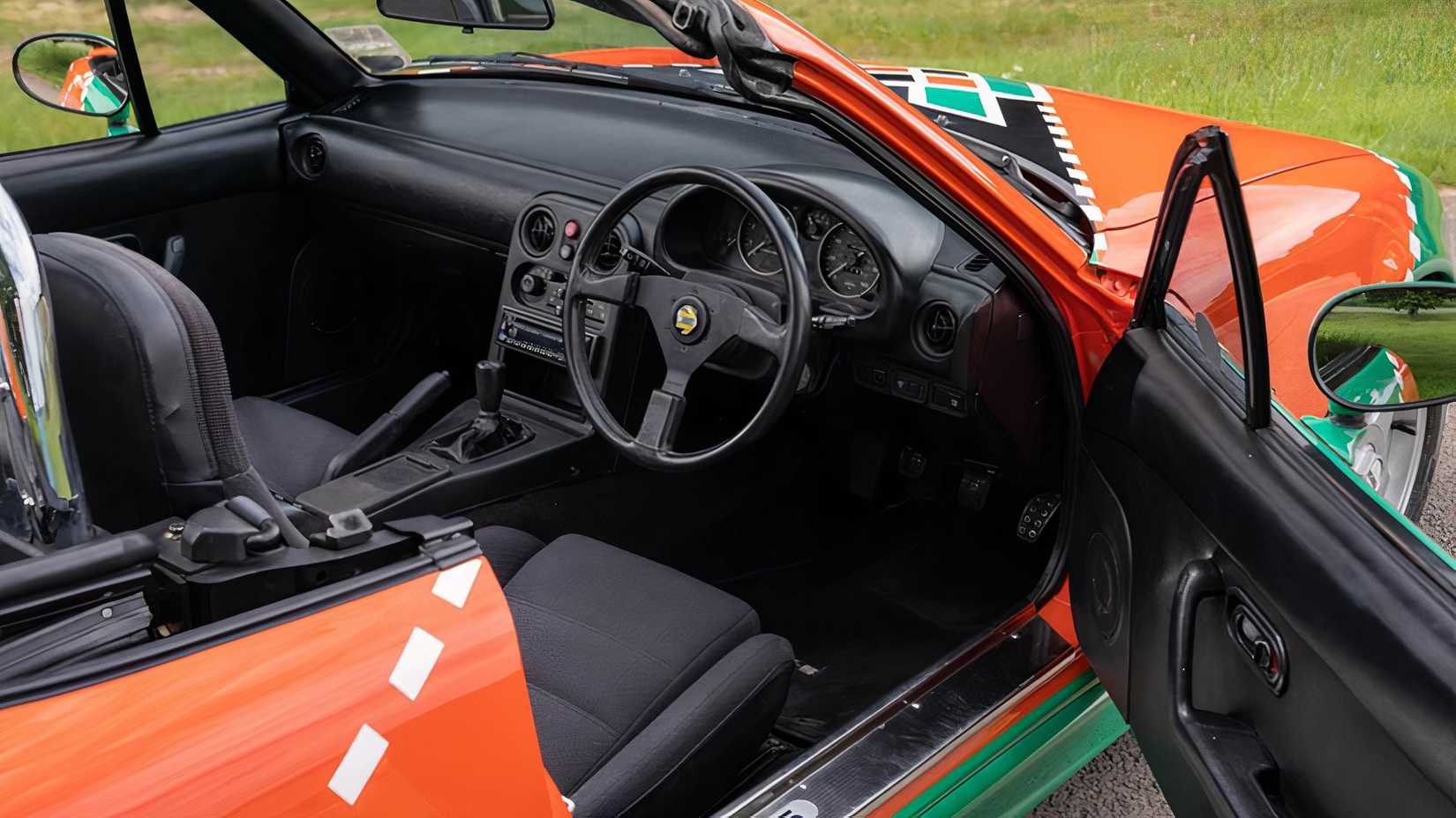 1991 Mazda MX-5 Miata Le Mans Edition Interior Overview