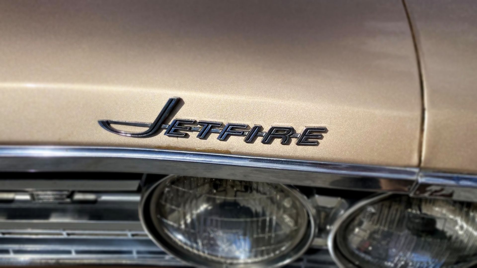 Oldsmobile Jetfire 