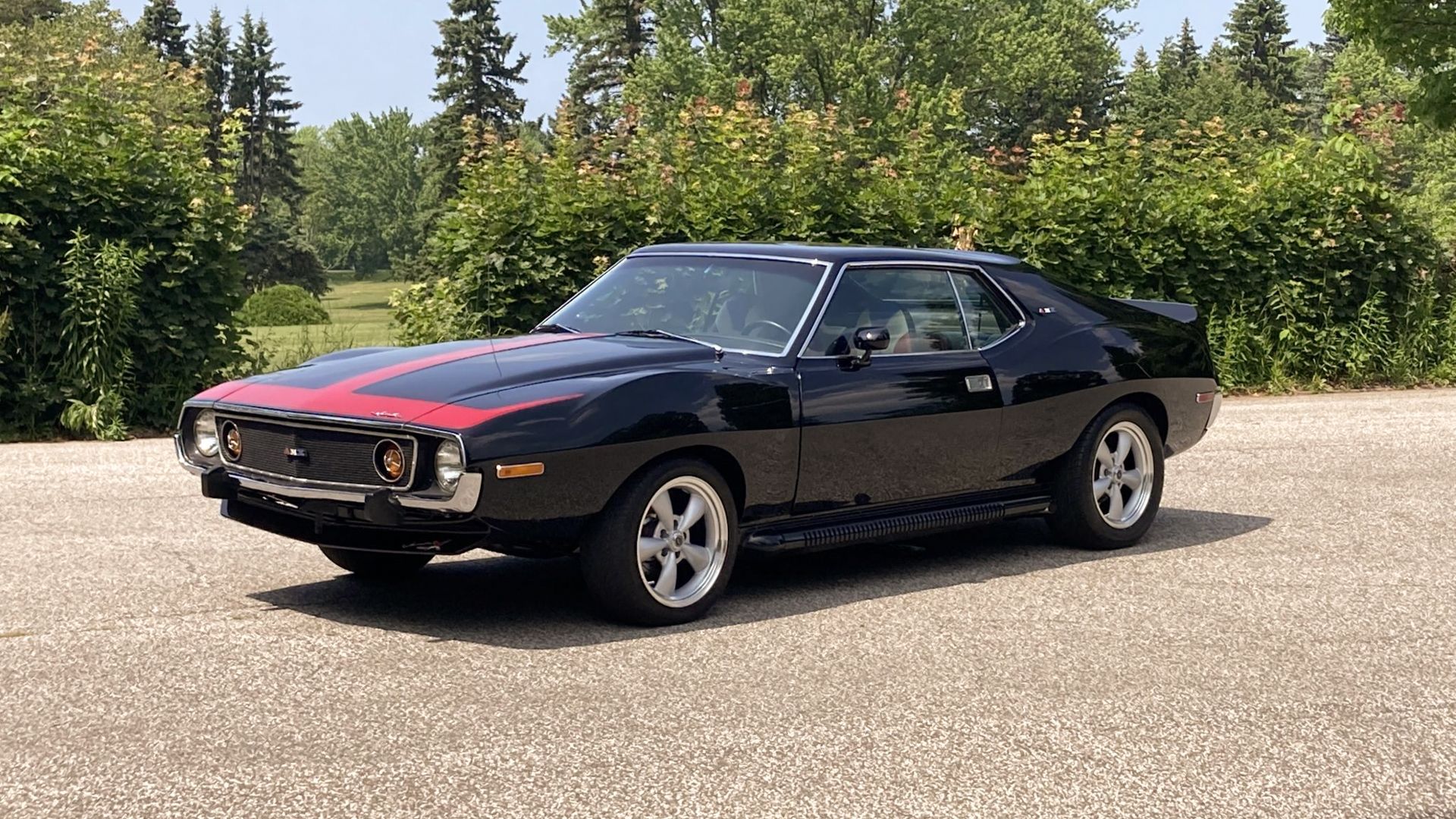 10 Of The Coolest Cars From Defunct Automakers