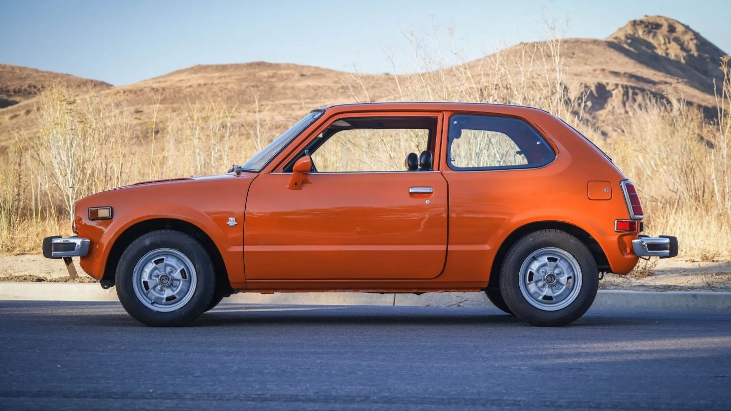 1974-honda-civic-side-angle.jpg
