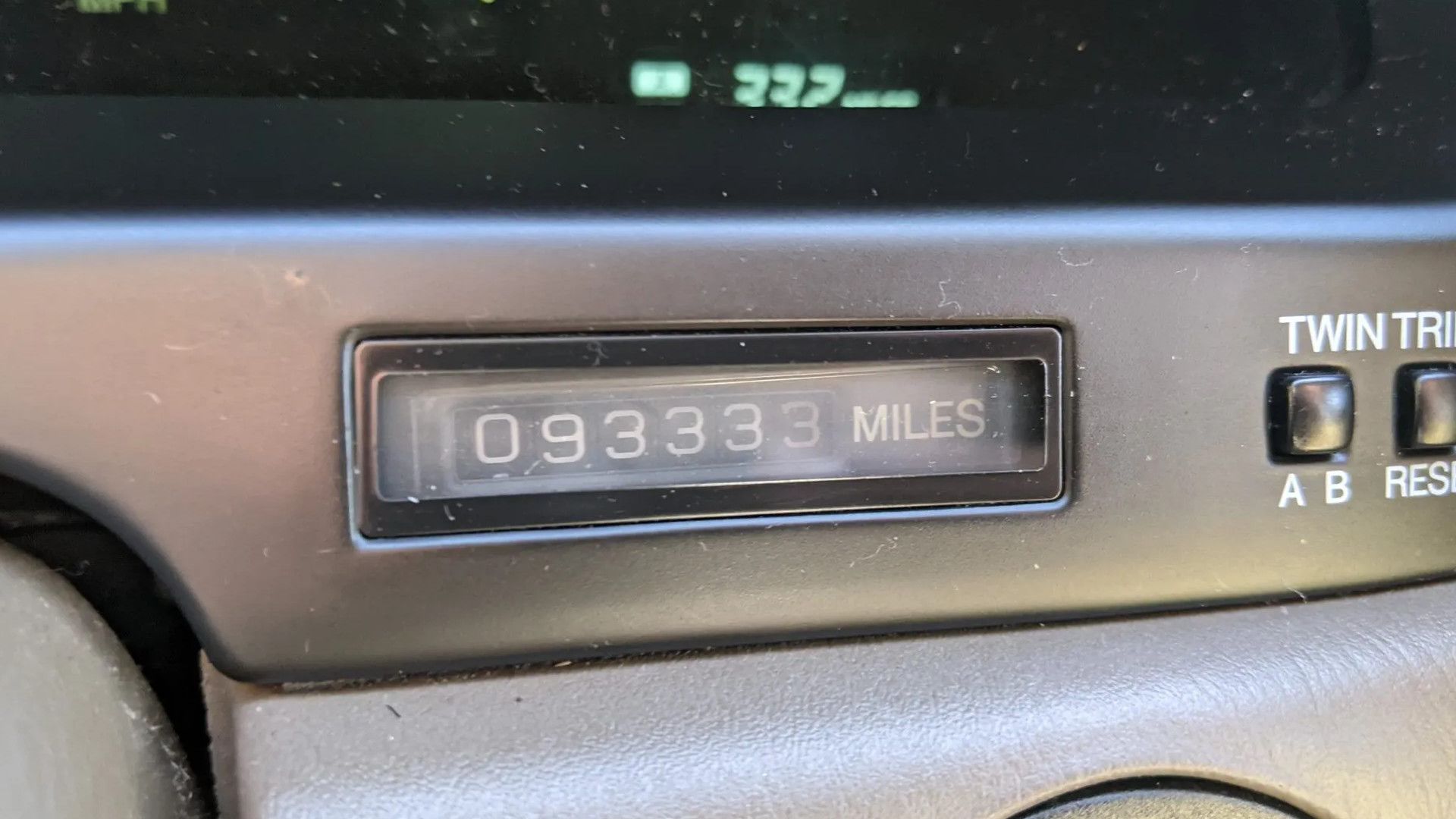 How Much It Costs To Buy And Maintain The First-Generation Lexus LS 400
