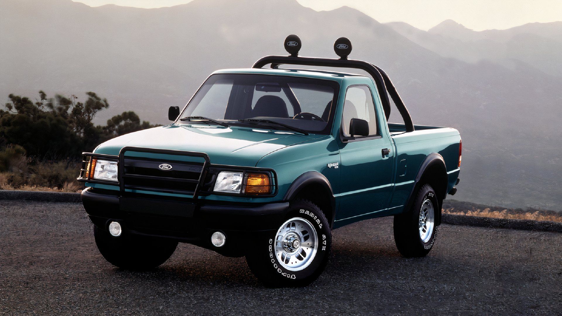 These Mainstream '90s Models Are Well Worth Another Visit Today