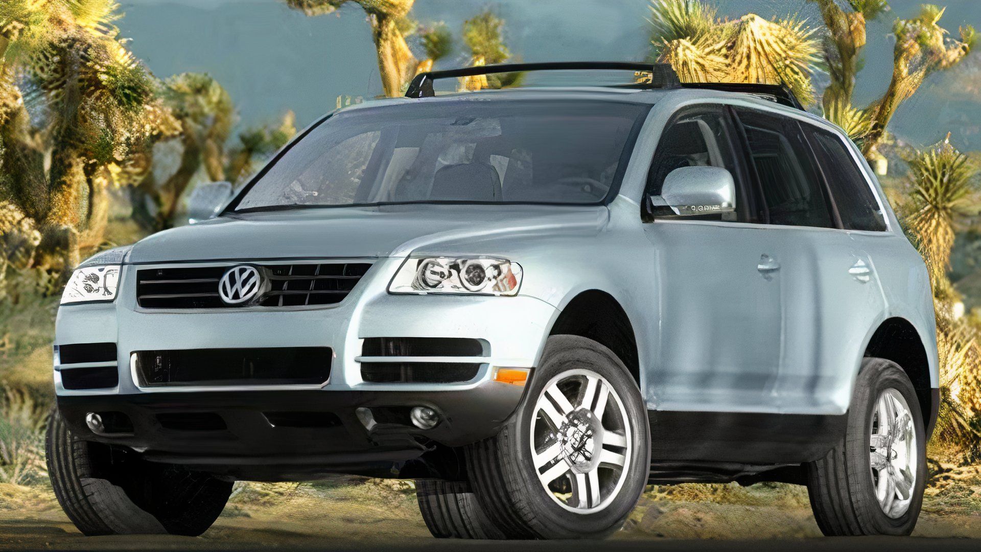 2005 VW Touareg V10 TDI front three quarter static