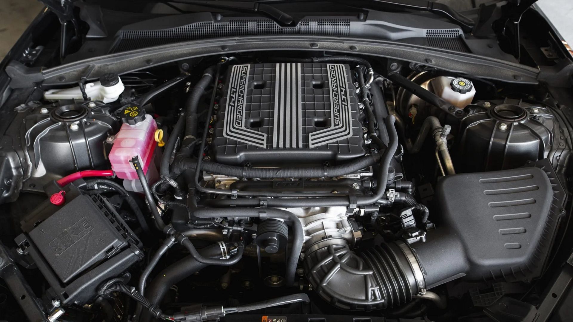 How A 40-Year-Old Italian V8 Still Manages To Kick Muscle Car Butt