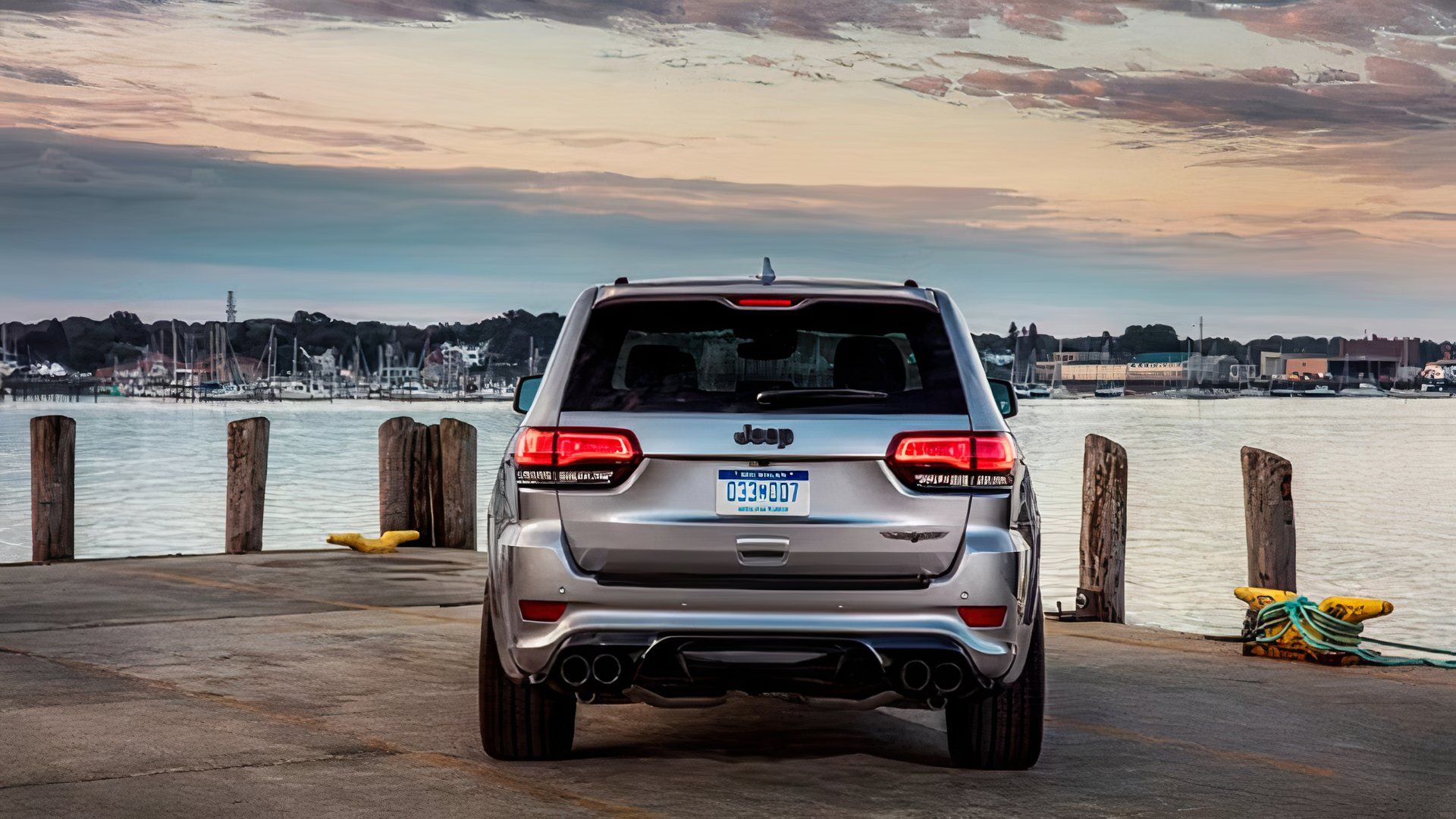 There's Only One V8-Powered Jeep Left