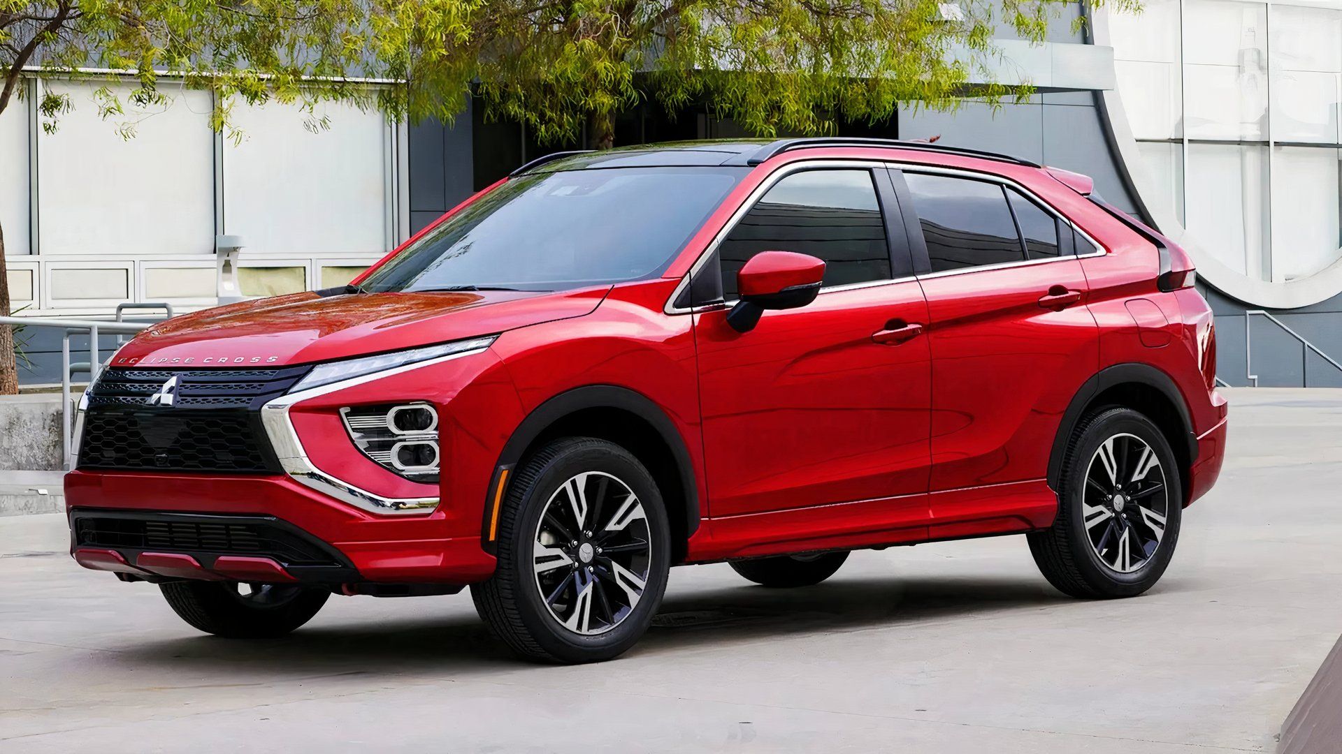 2024 Mitsubishi Eclipse Cross - front 3/4