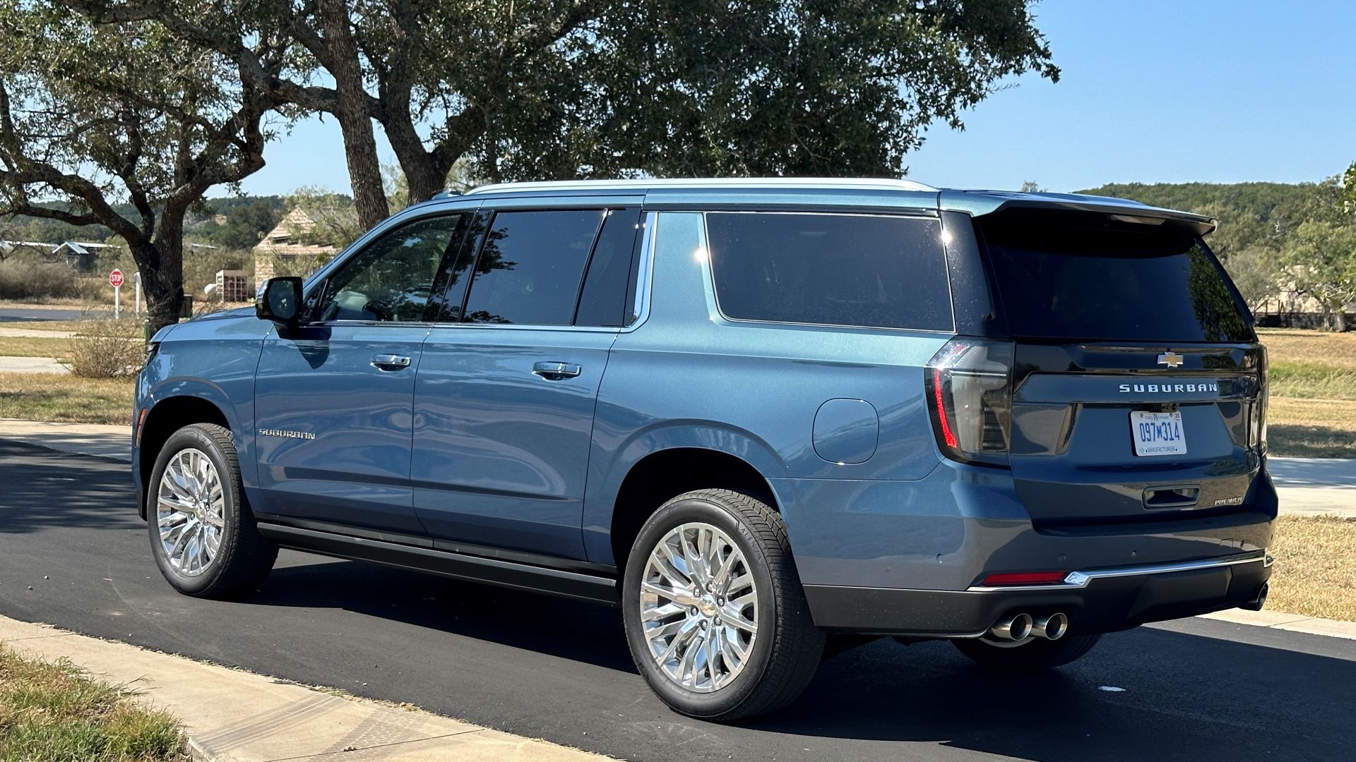 Suburban vs. Yukon XL: Full-Size American SUVs Compared