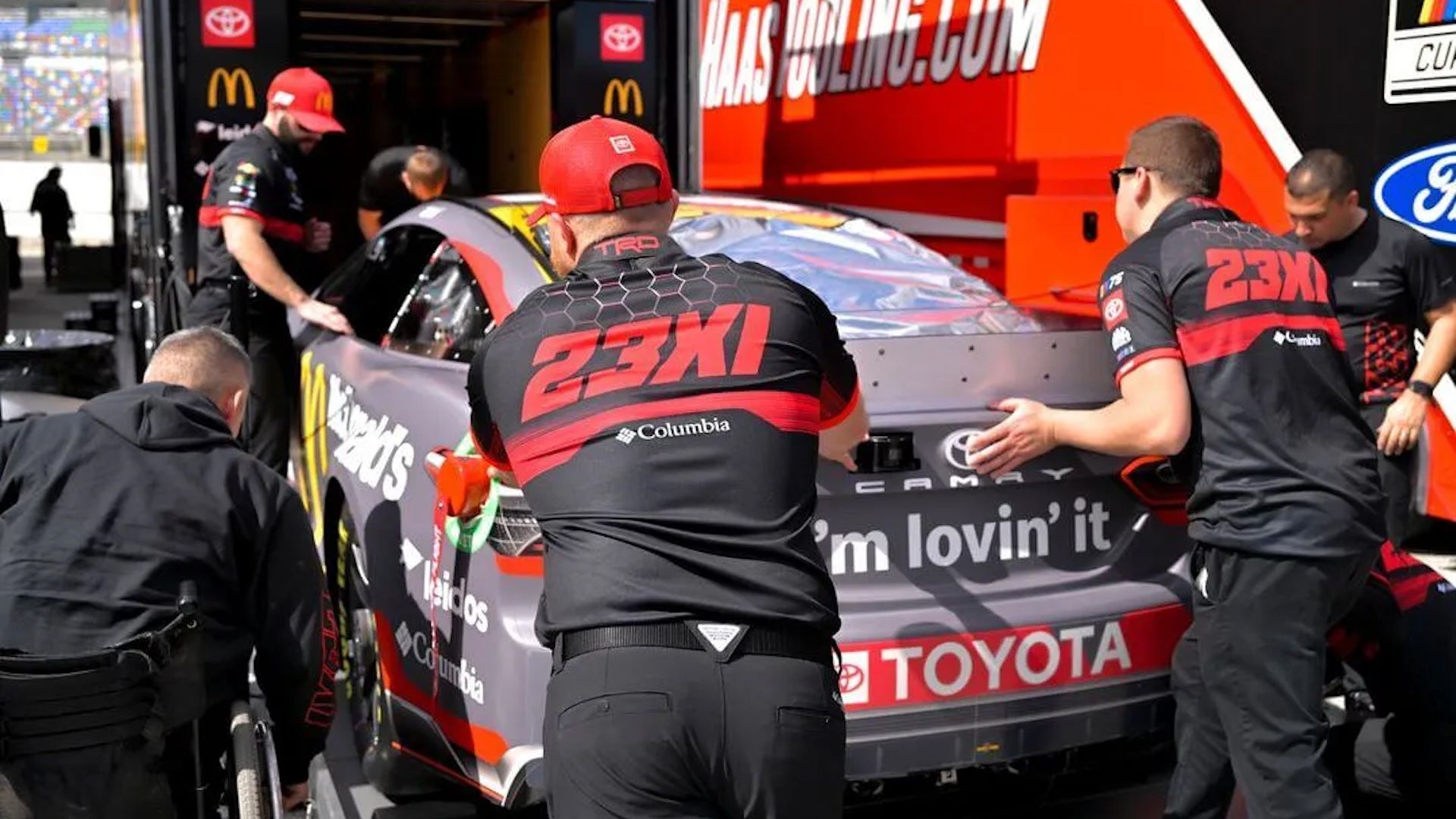 THEME WEEK: How the Might of NASCAR Shaped the US Auto Industry