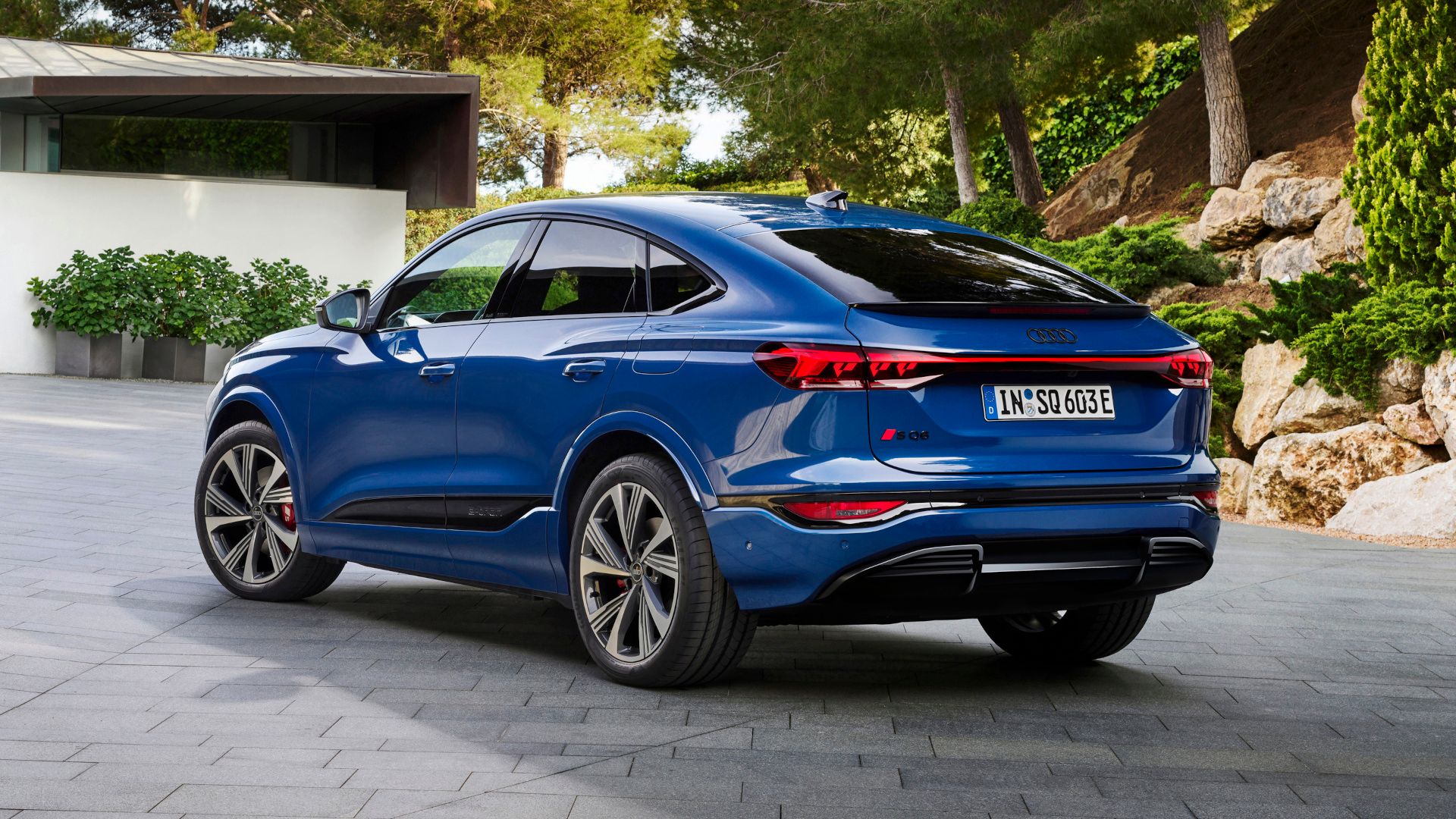 Audi Q6 Sportback etron Revealed Alongside Sporty SQ6 Sportback