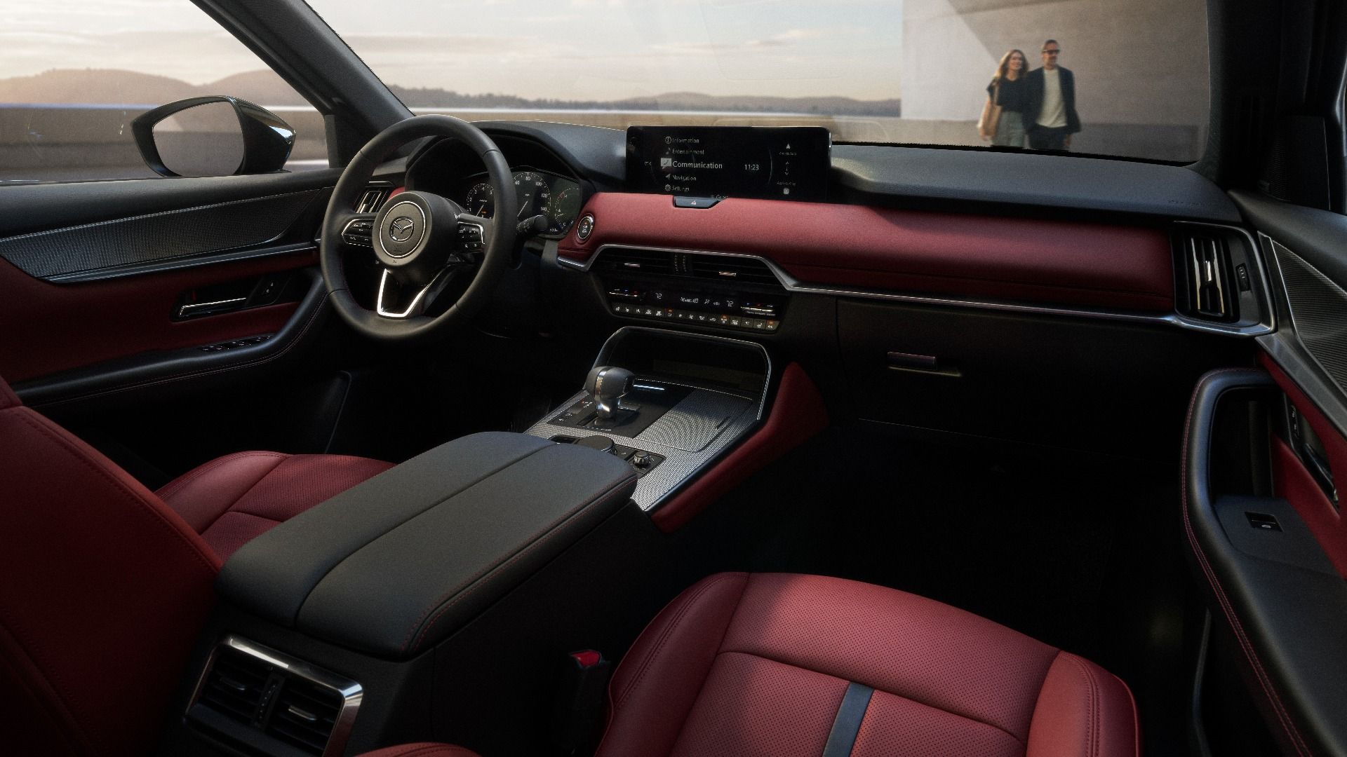 SUV Mazdy z rzędową szóstką za 42 000 dol. jest tańszy od Genesis GV80 o 17 000 dol. przy niemal identycznej mocy
