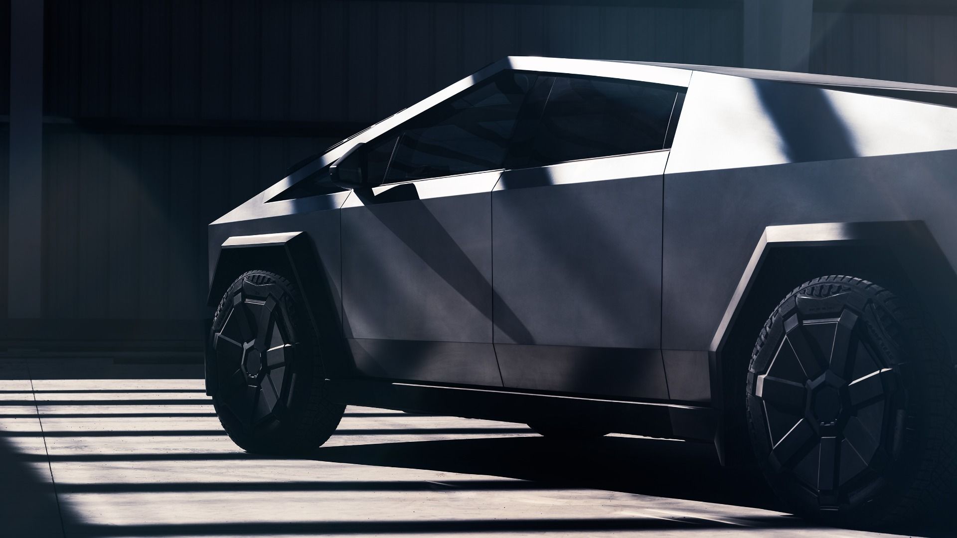 Tesla Model 3 and Cybertruck Program Manager Leaves The Company