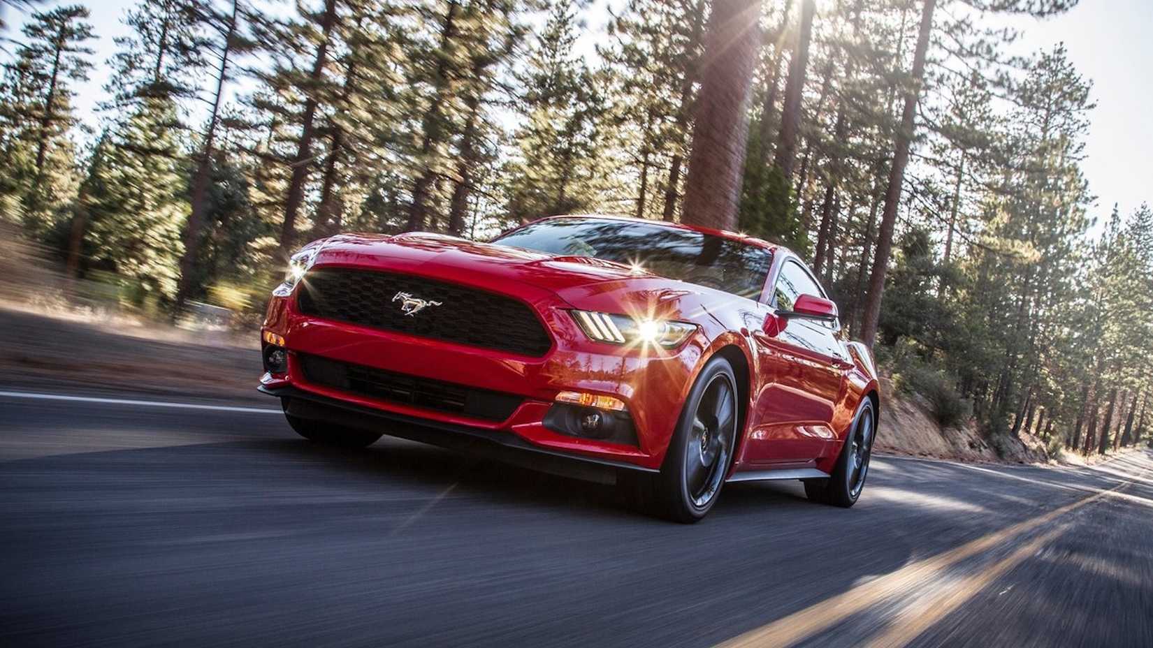 Ford Mustang V6 Beauty Shot