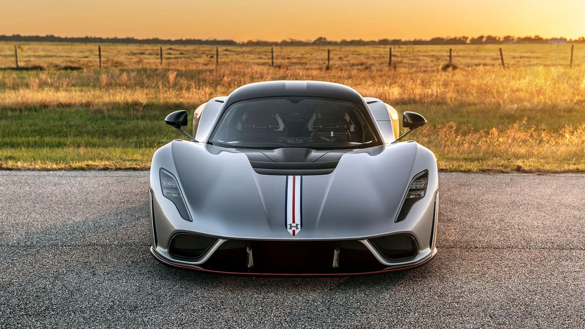 America's Most Obscure Hypercar Is Still The Fastest Ever Made