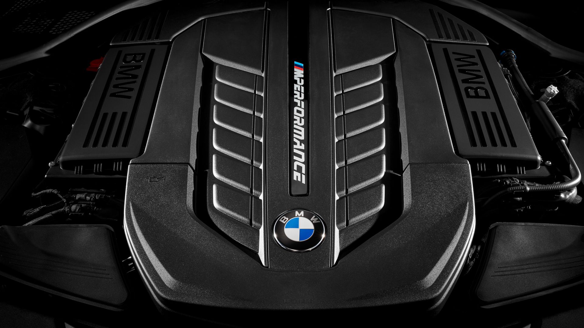 BMW Confirms V12 Engine Meets Strict Emissions Regulations