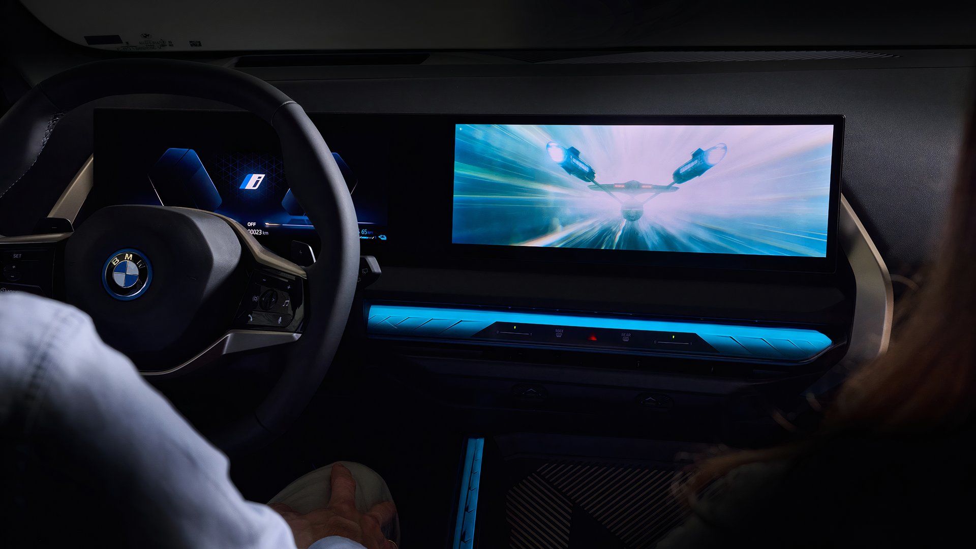 BMW Designs Holographic Infotainment System You Can Play Like A Game Deck