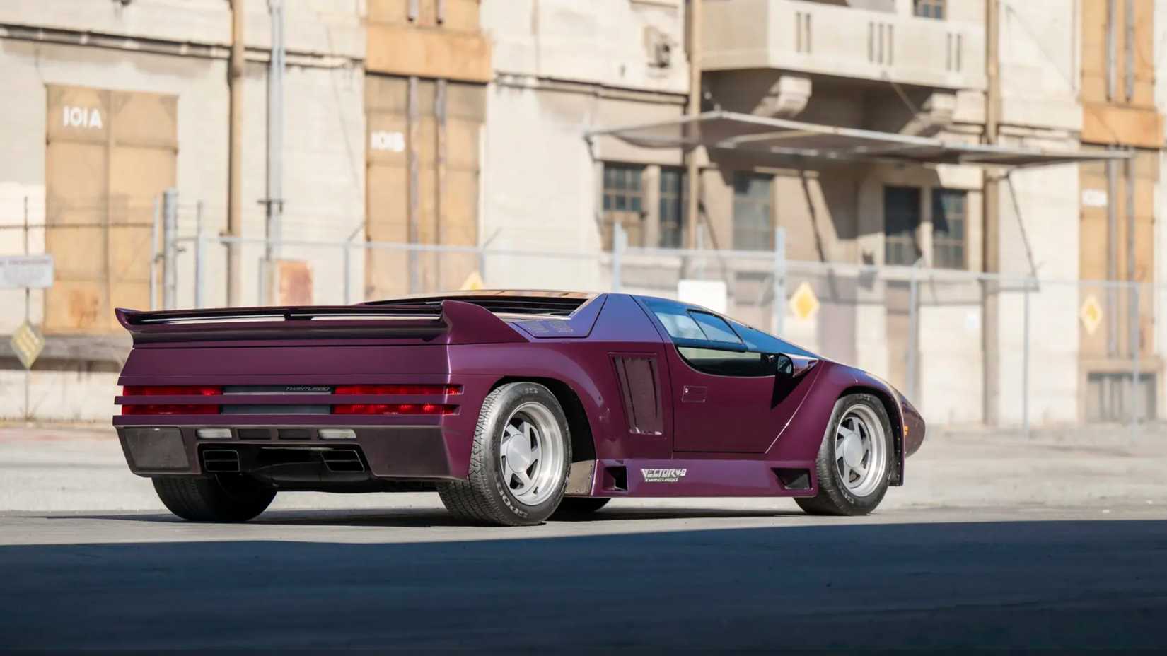 Evolution of American Supercars: From Vector W8 to Modern Hypercars