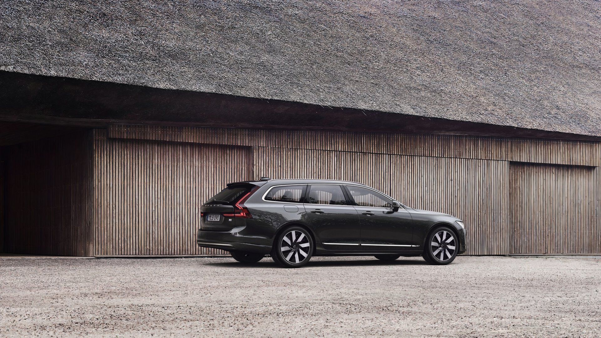 Volvo V90 Recharge