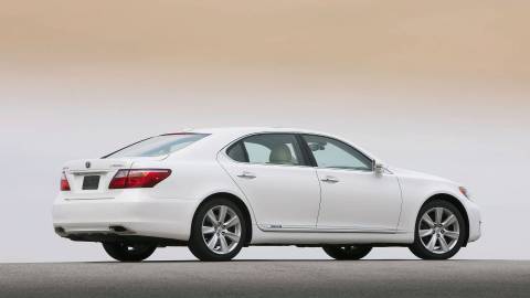 2012 Lexus LS Pricing, Photos & Specs
