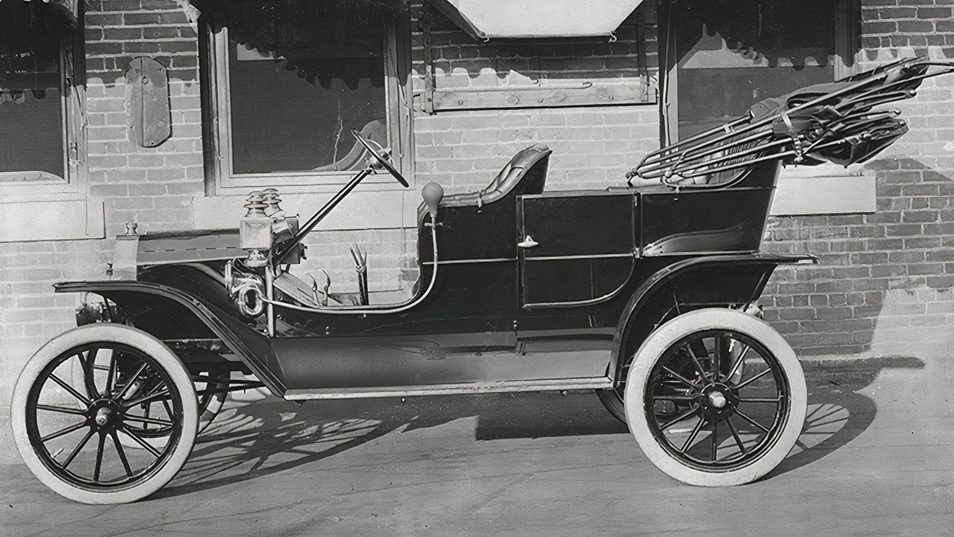 Electric Vehicles Aren't Part Of The American Dream... Yet
