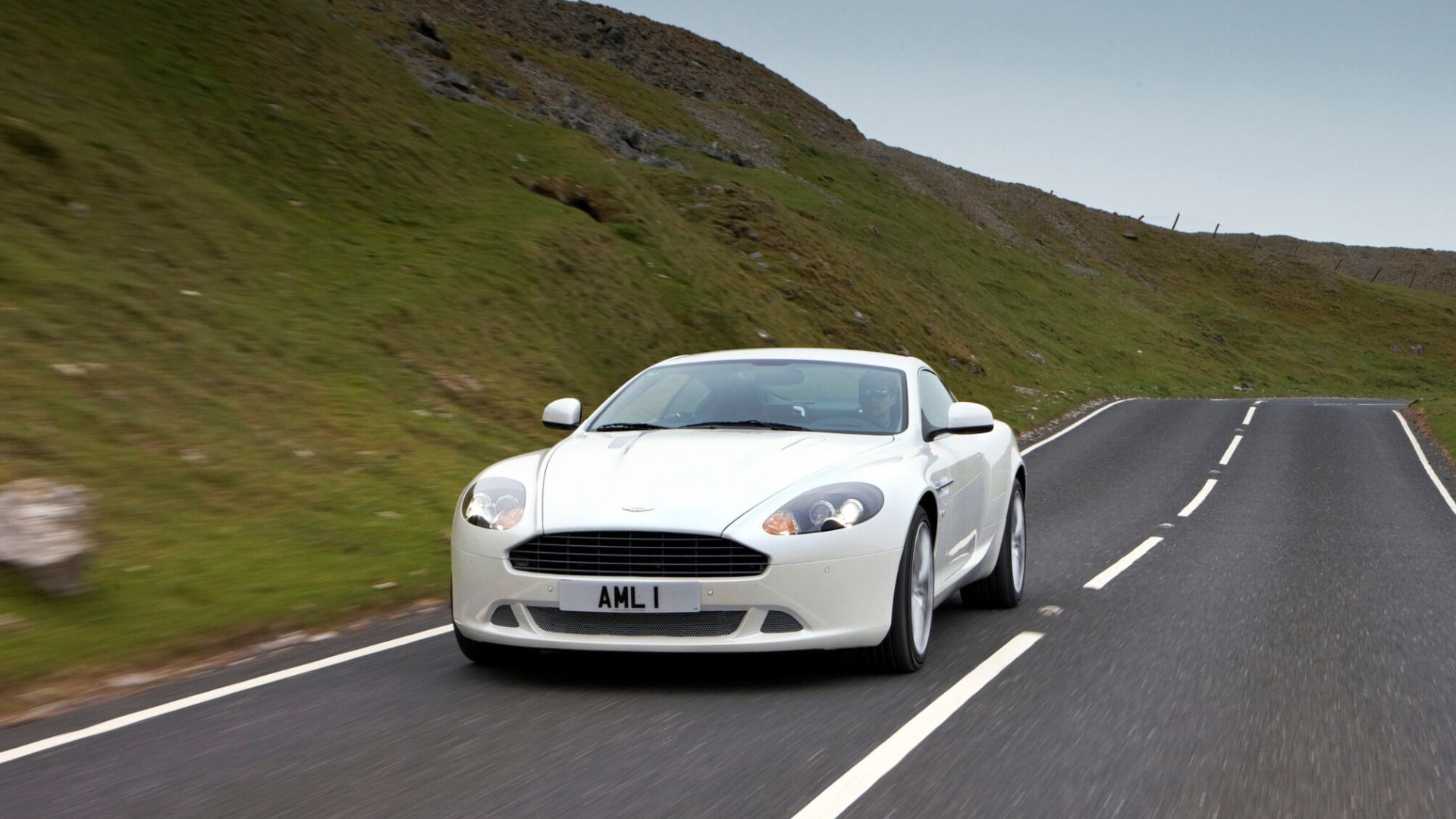 2008 Aston Martin DB9 Exterior Photos