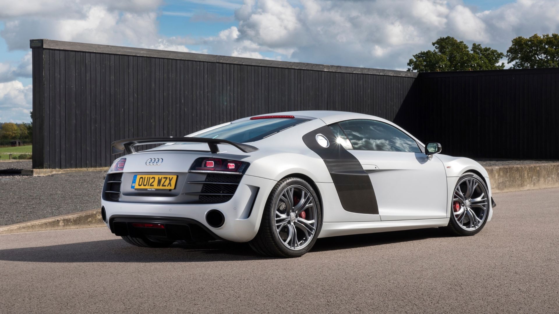 2012 Audi R8 Coupe Pricing, Photos & Specs