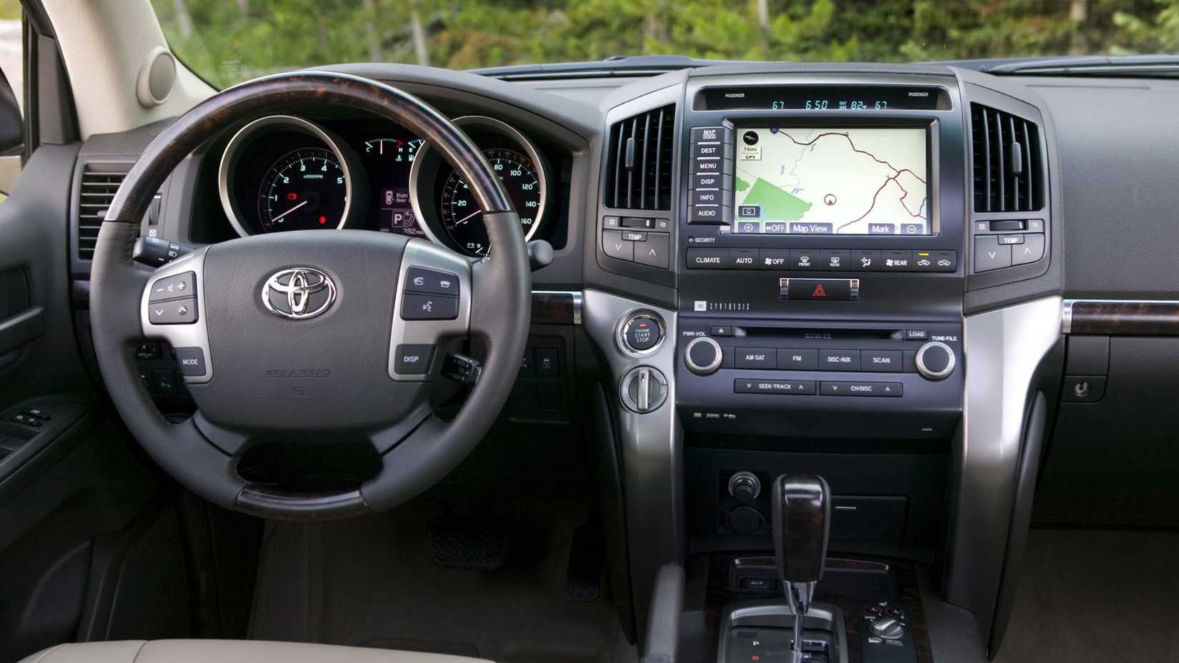 2008-2012 Toyota Land Cruiser Dashboard close up