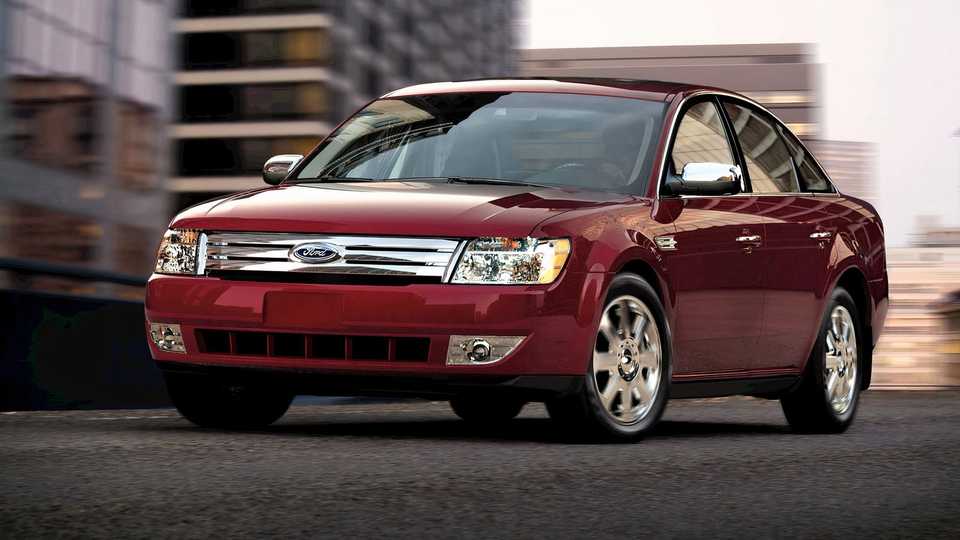 2009 Ford Taurus Pricing, Photos & Specs