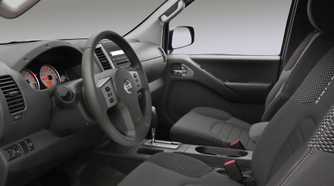 2009-2012 Nissan Frontier interior (1)
