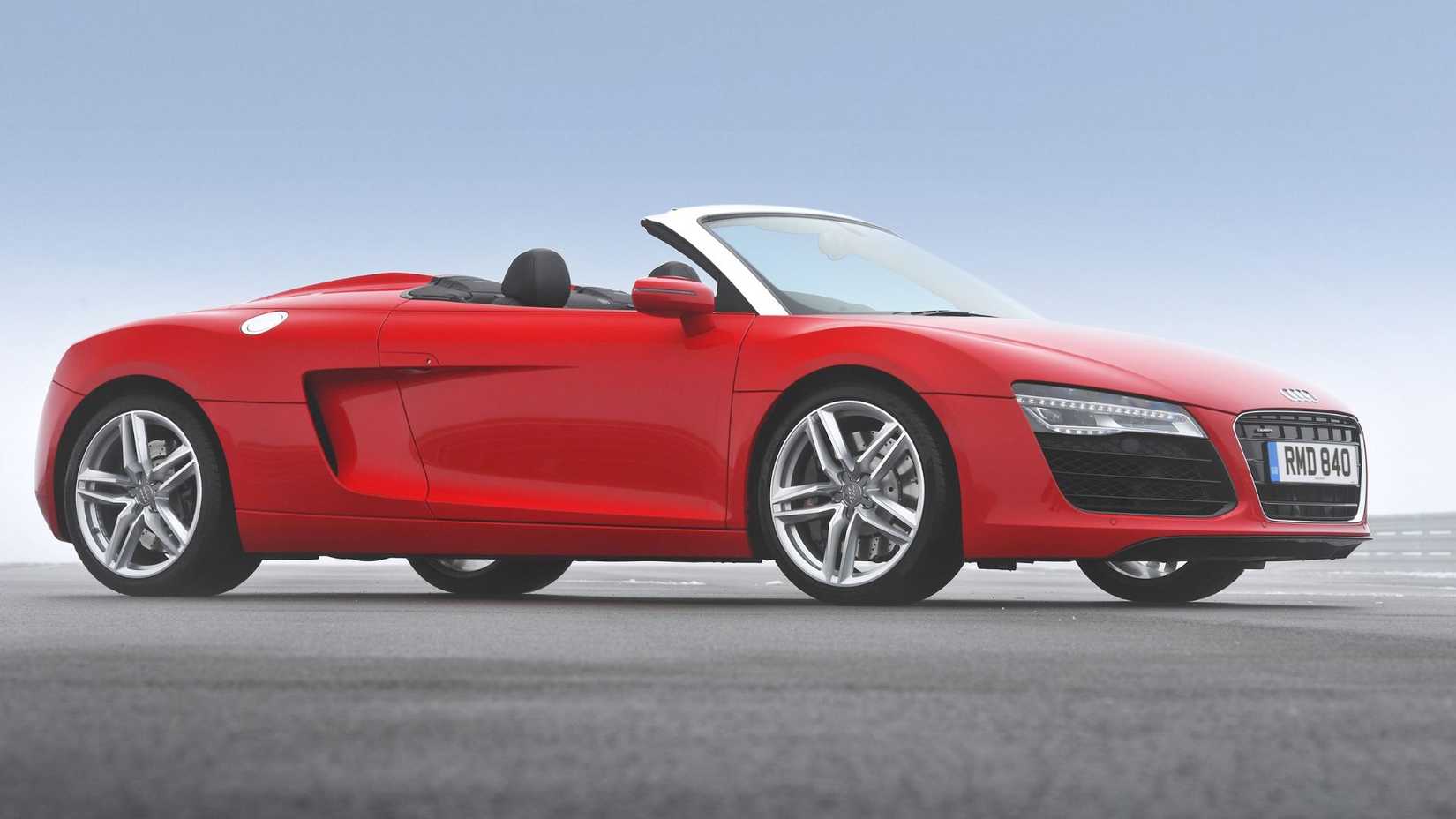 This Audi R8 Mid-Engine V10 Drop-Top Supercar Can Be Yours For A Steal