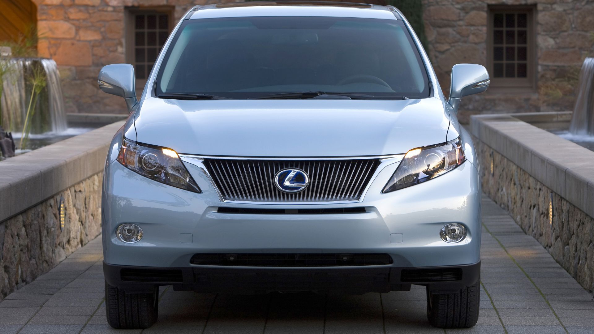 2011 Lexus RX Pricing, Photos & Specs